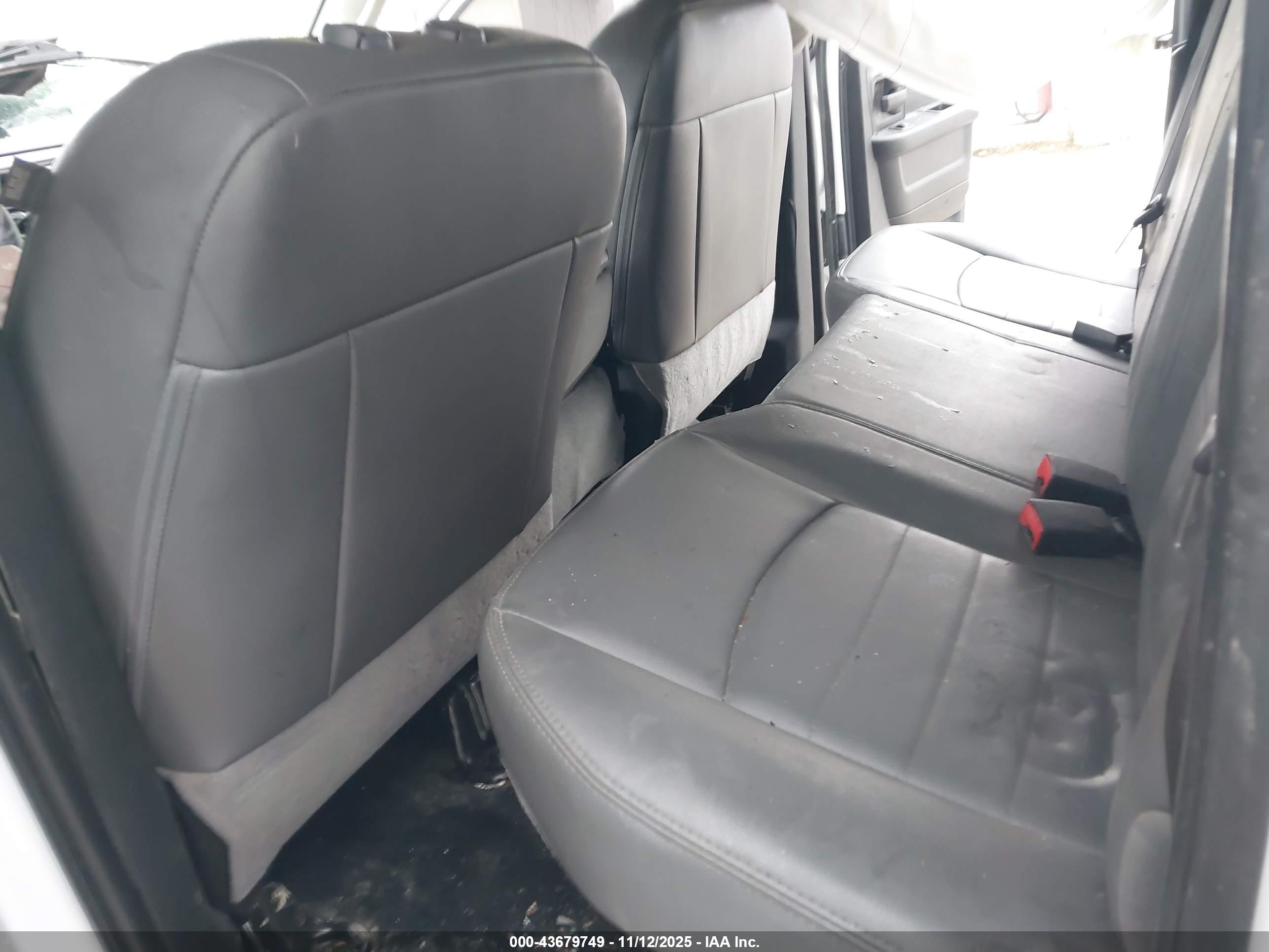 RAM 1500 image 8