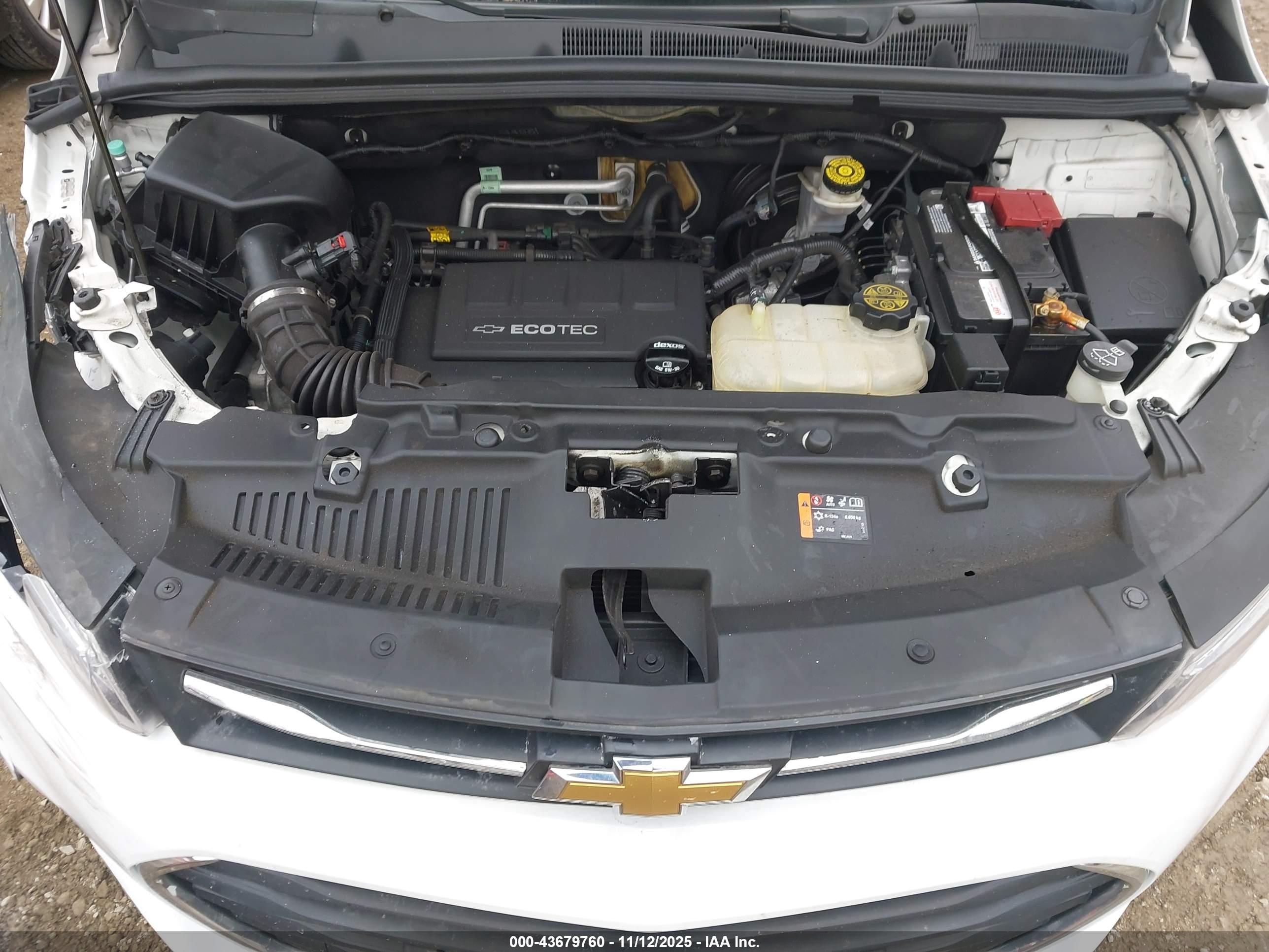 CHEVROLET TRAX image 10