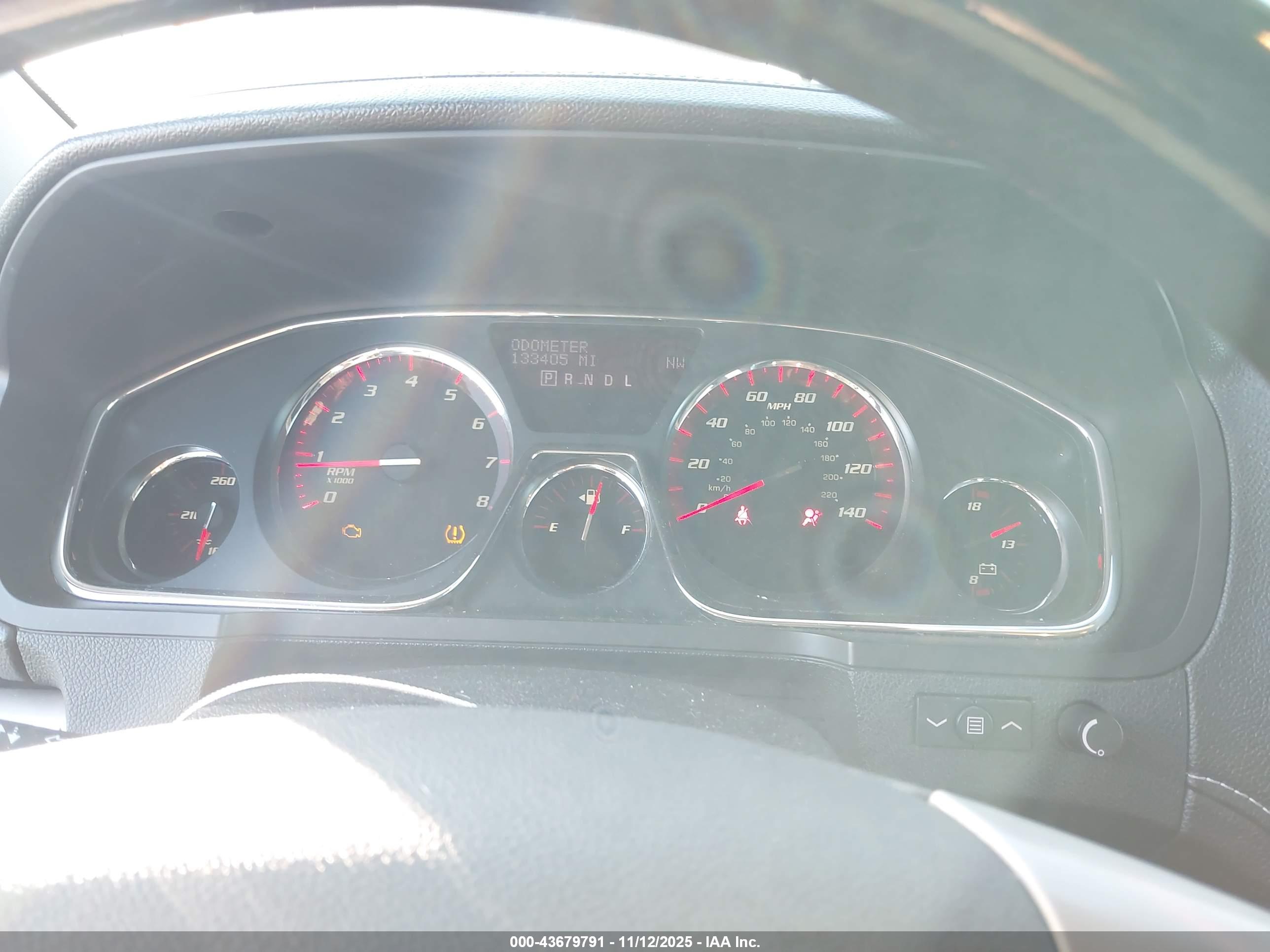 GMC ACADIA image 7