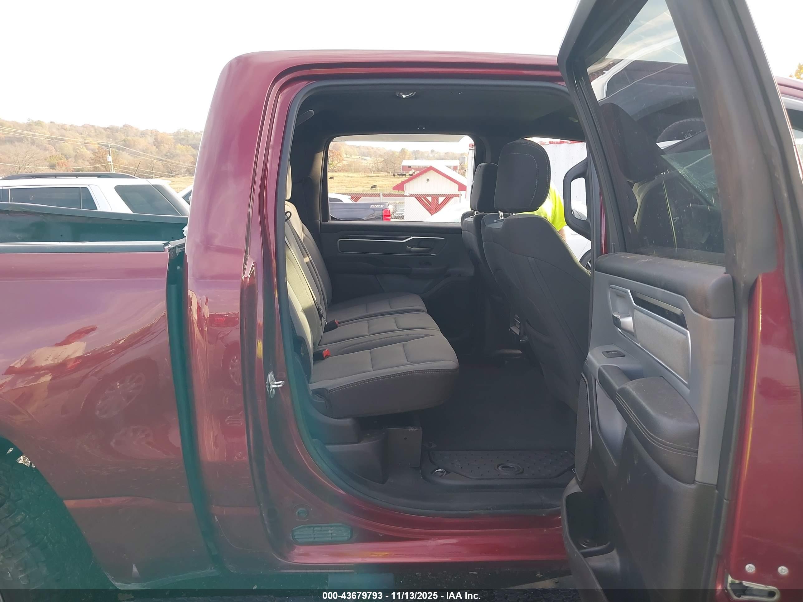 RAM 1500 image 8