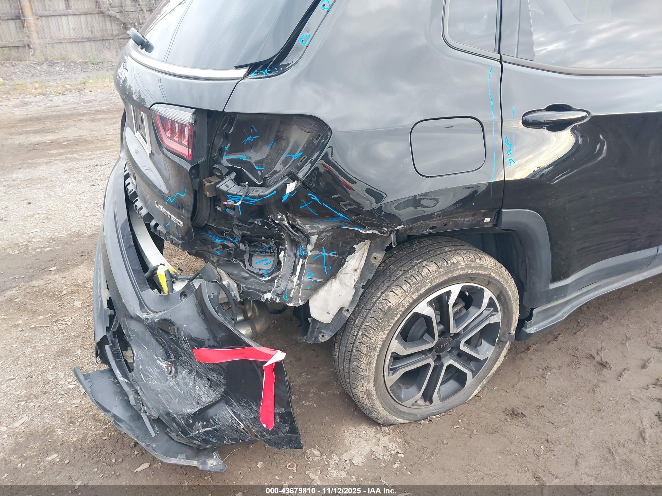 JEEP COMPASS image 6