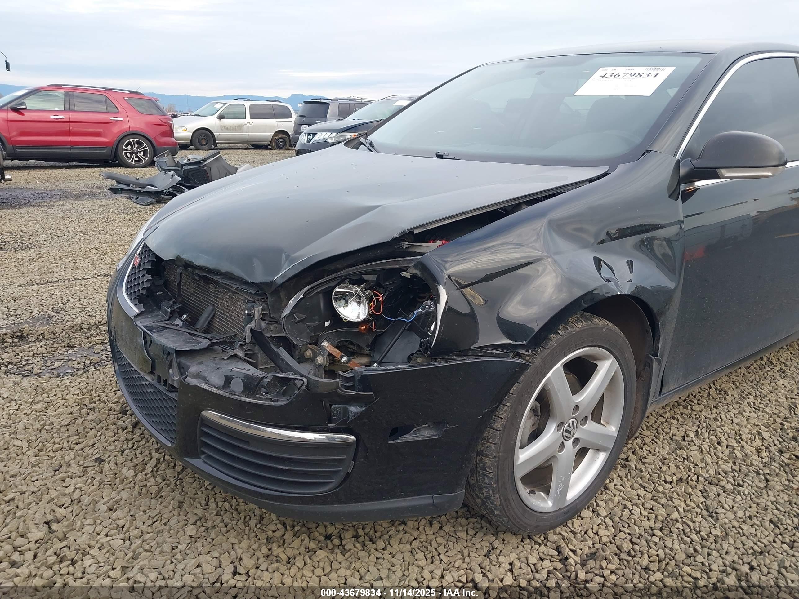VOLKSWAGEN JETTA image 6