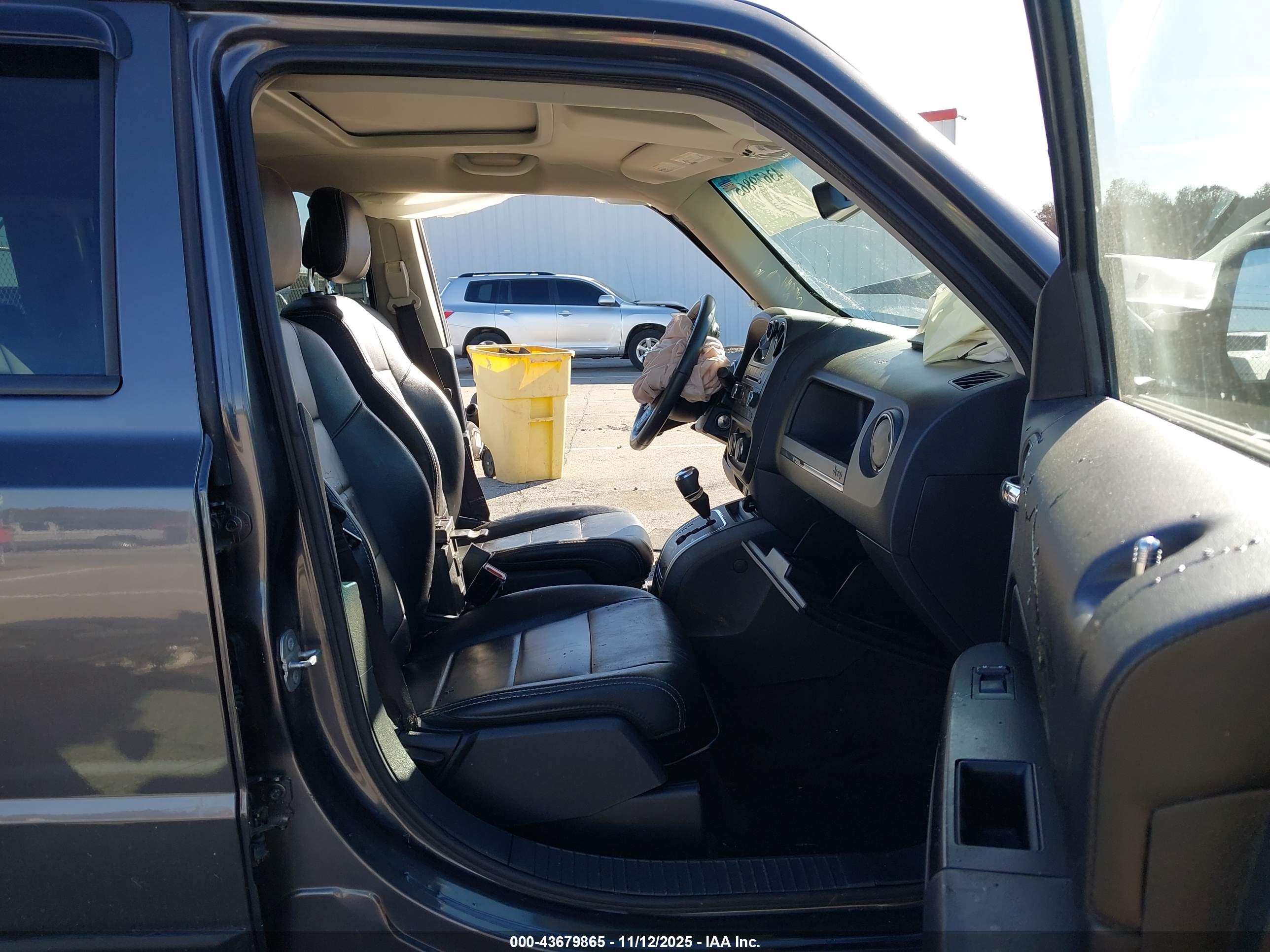 JEEP PATRIOT image 5