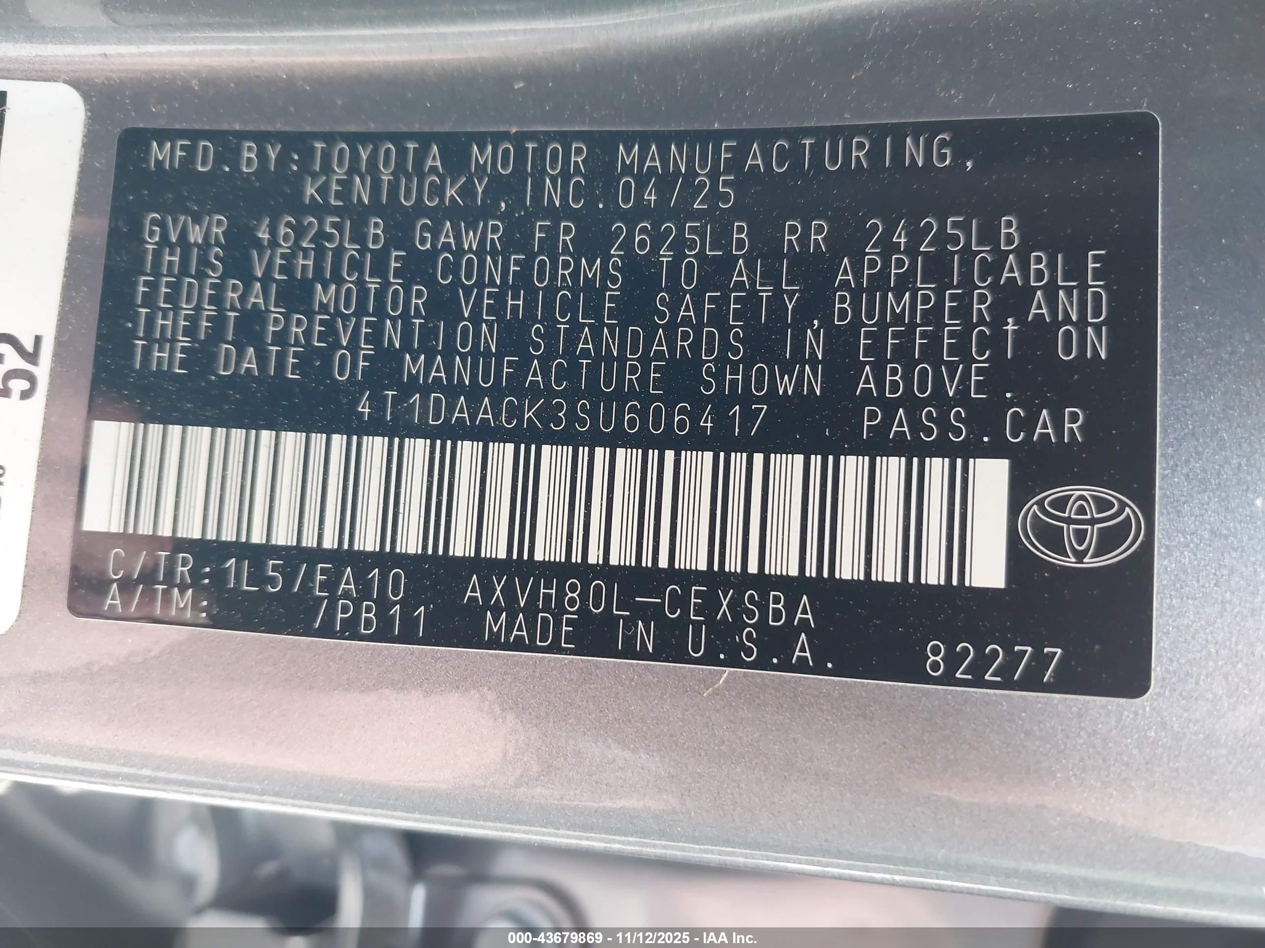 TOYOTA CAMRY image 9