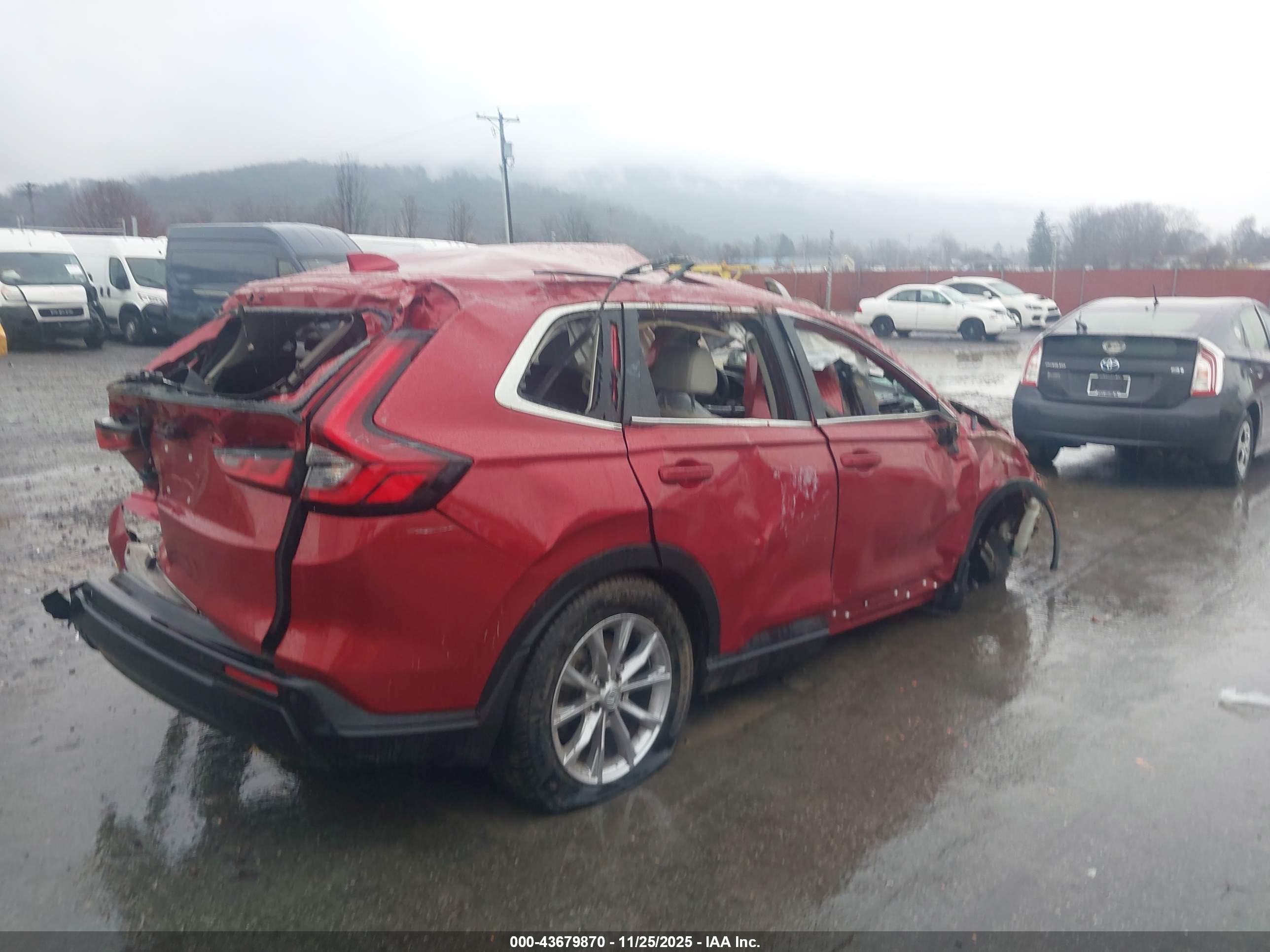 HONDA CR-V image 4