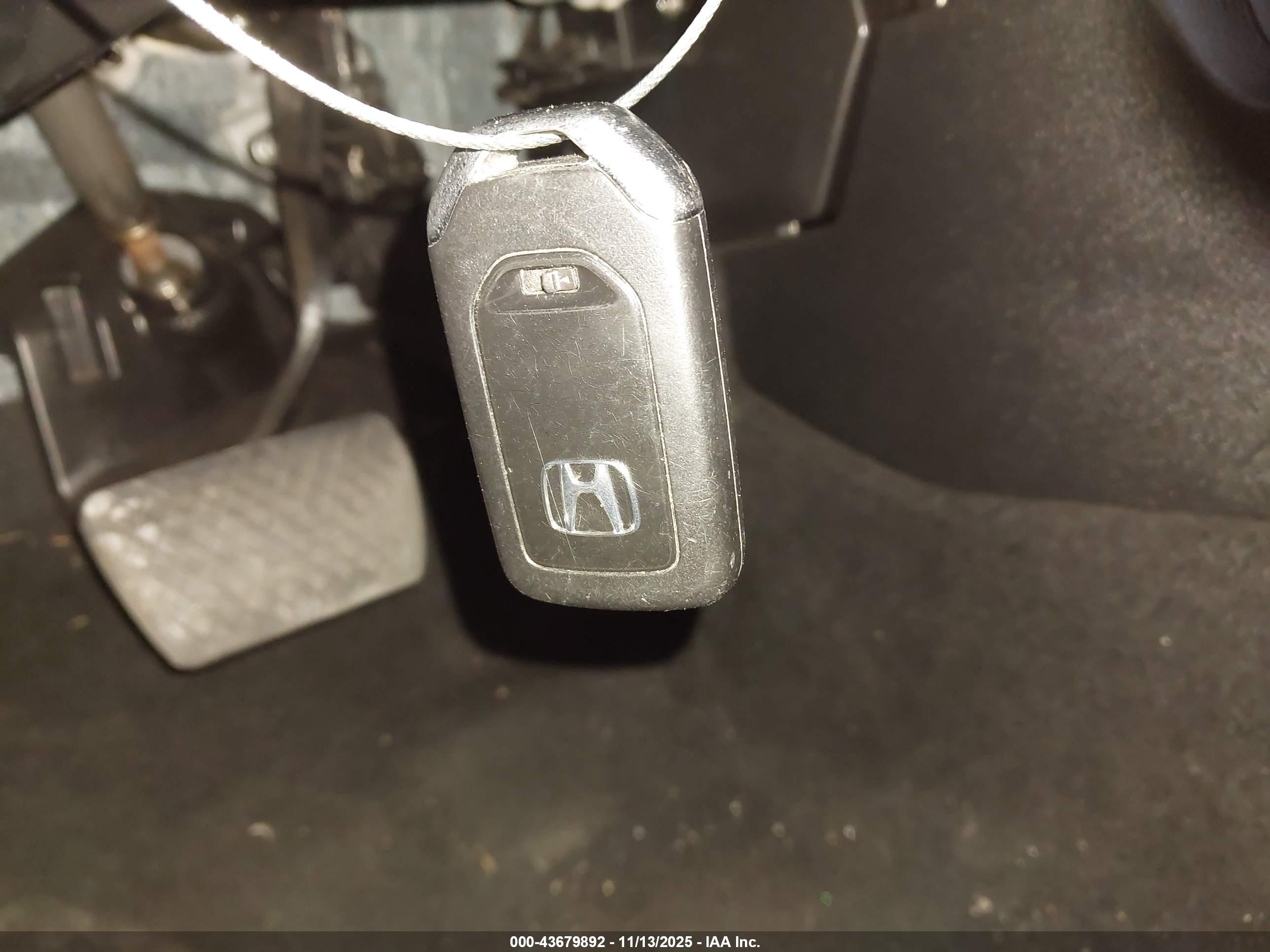 HONDA CIVIC image 11