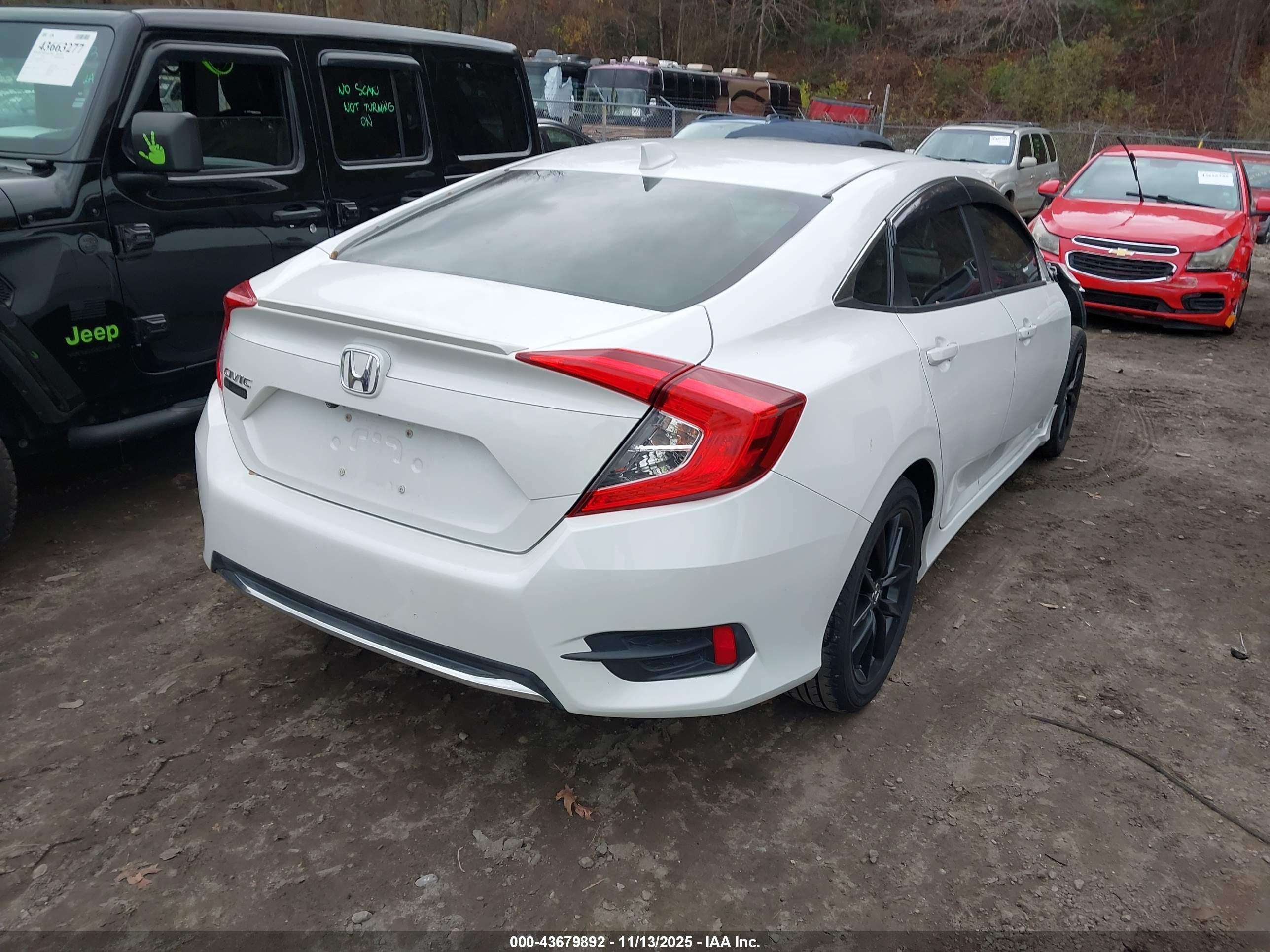 HONDA CIVIC image 4