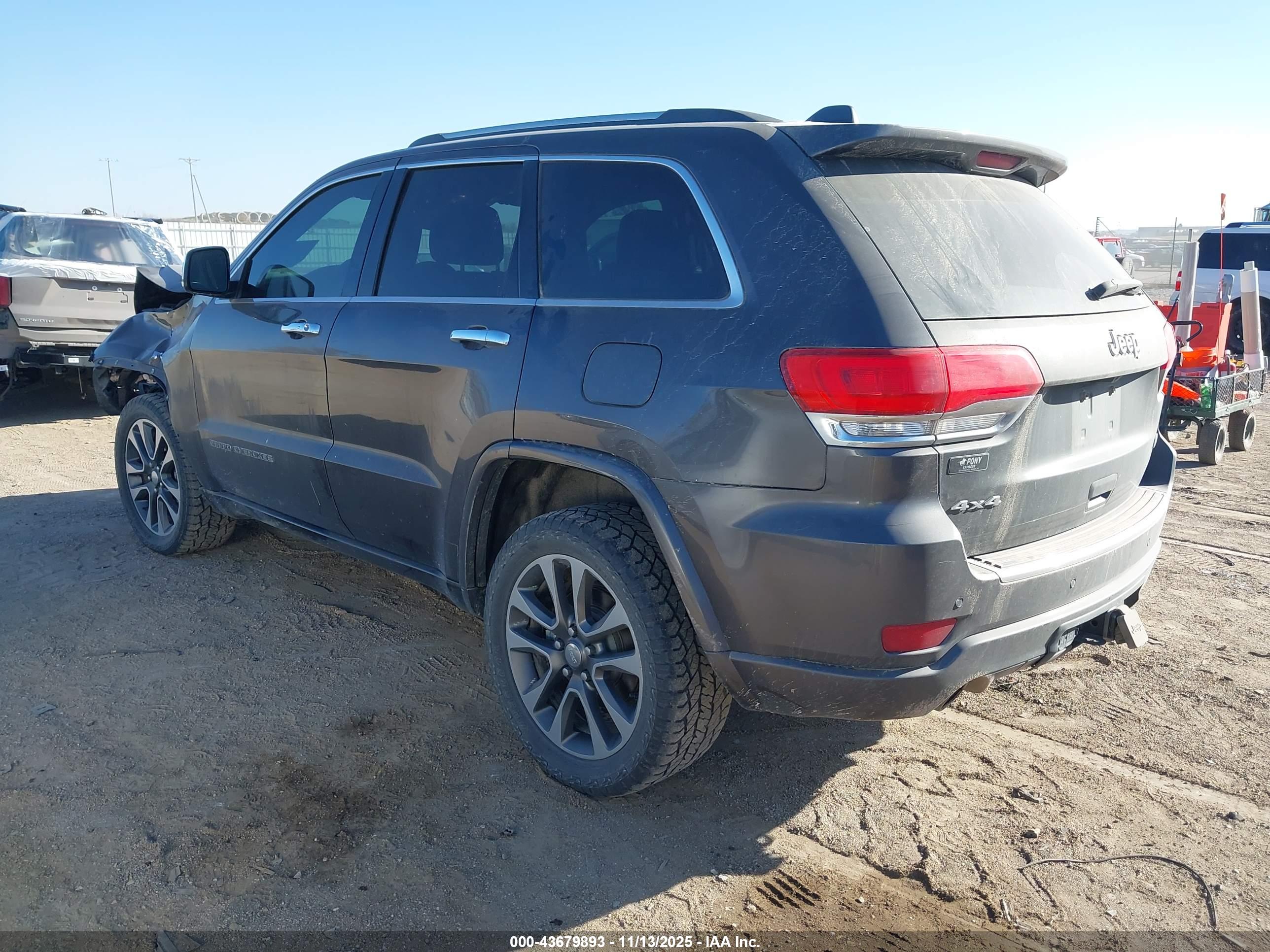 JEEP GRAND image 3