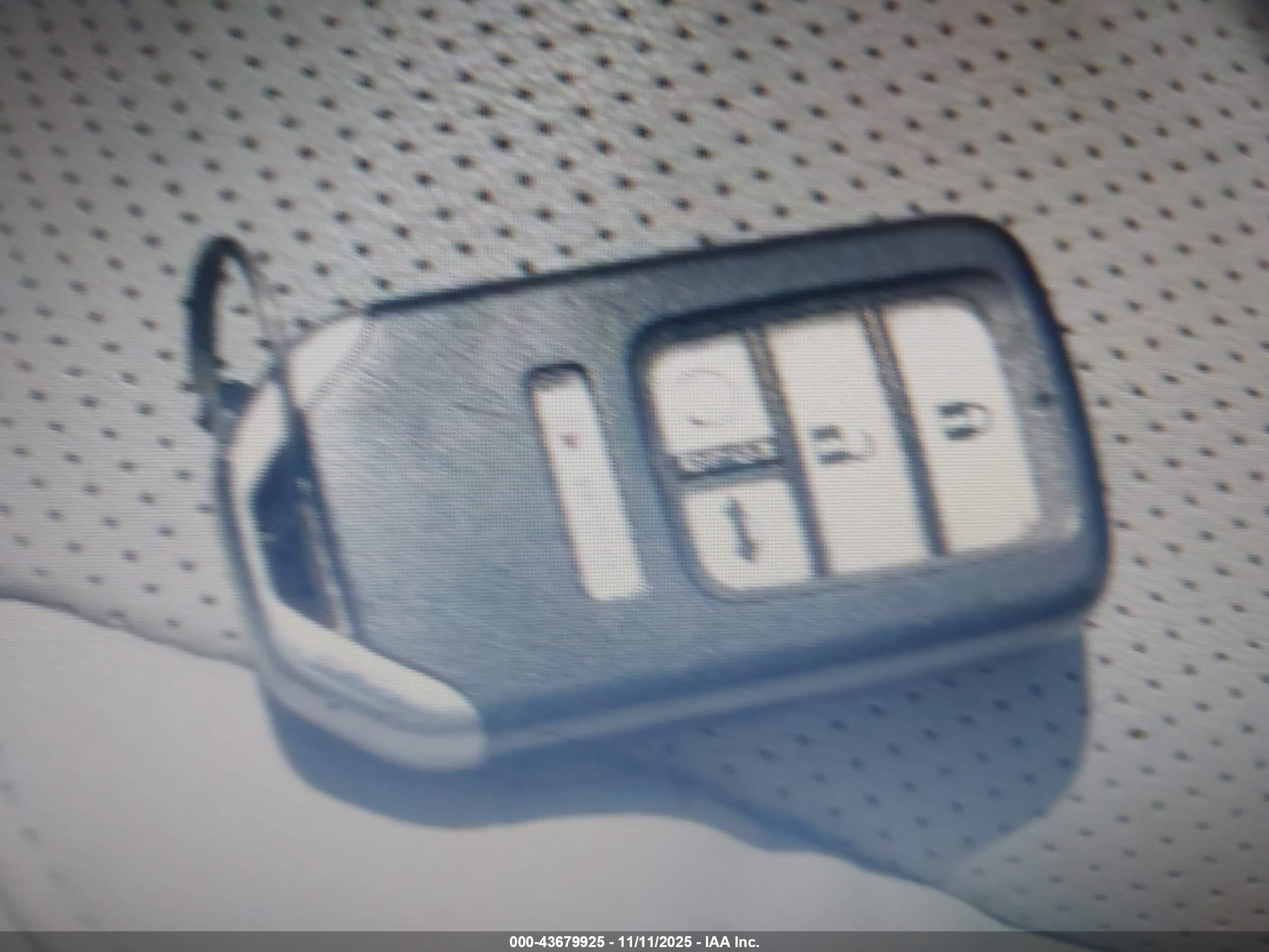 HONDA ACCORD image 11