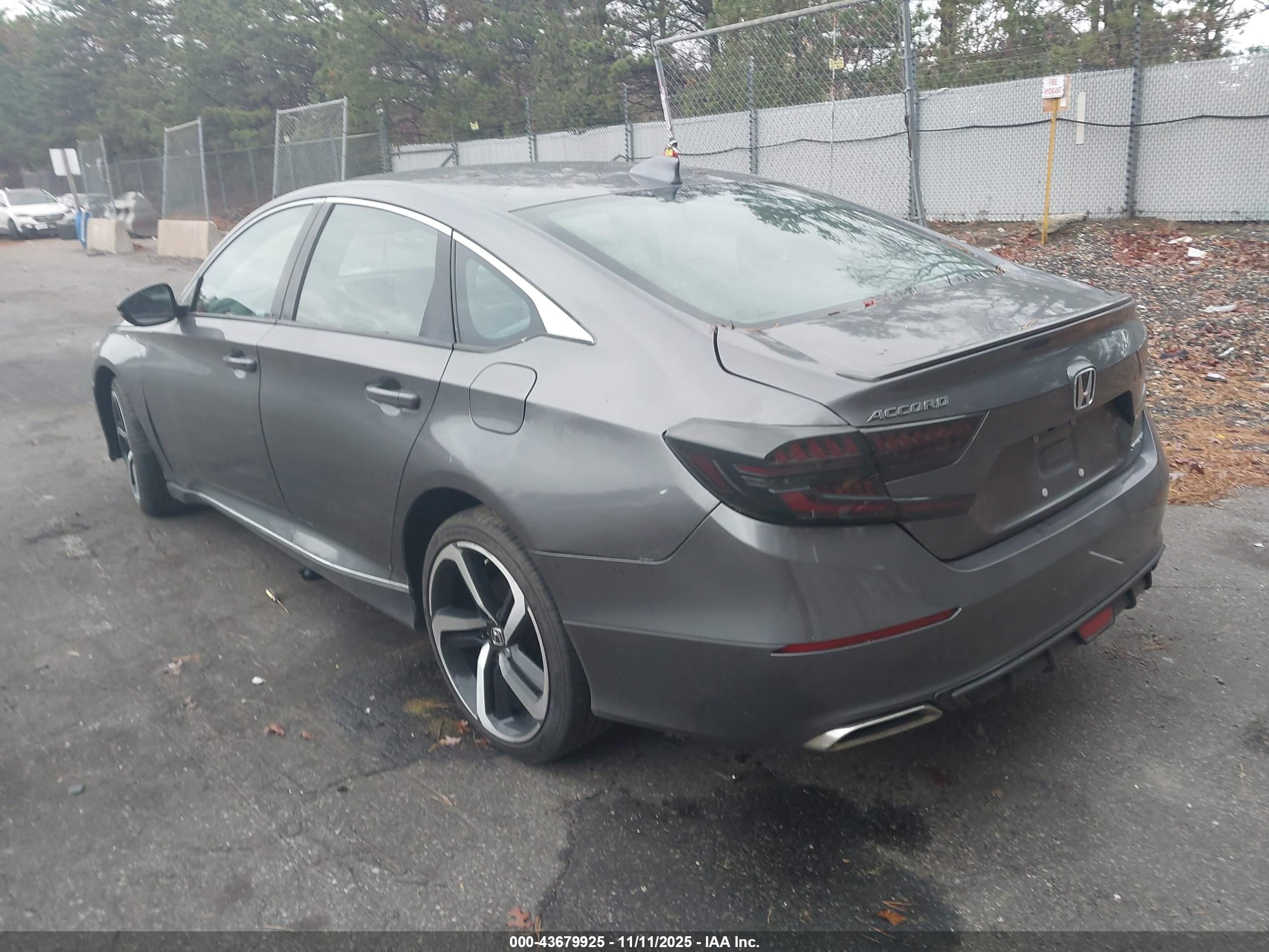 HONDA ACCORD image 3
