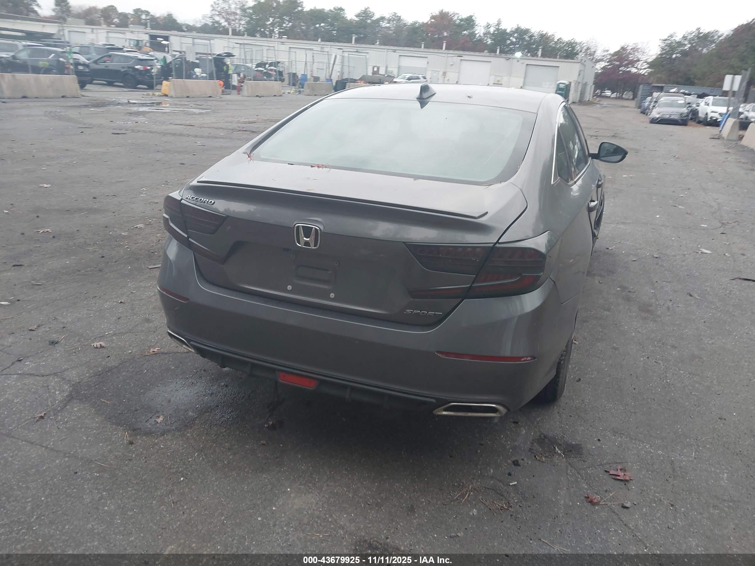 HONDA ACCORD image 4