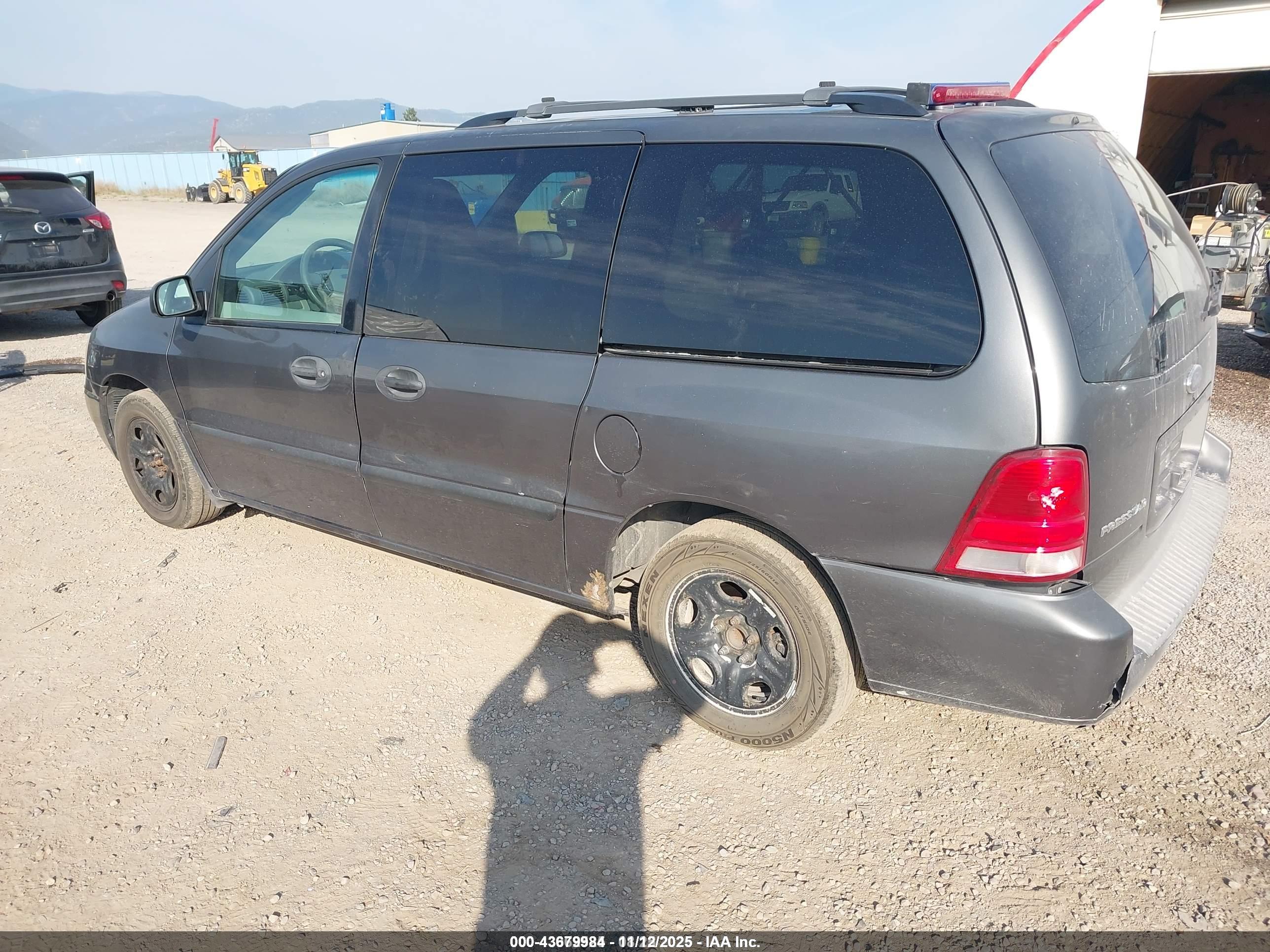FORD FREESTAR image 3