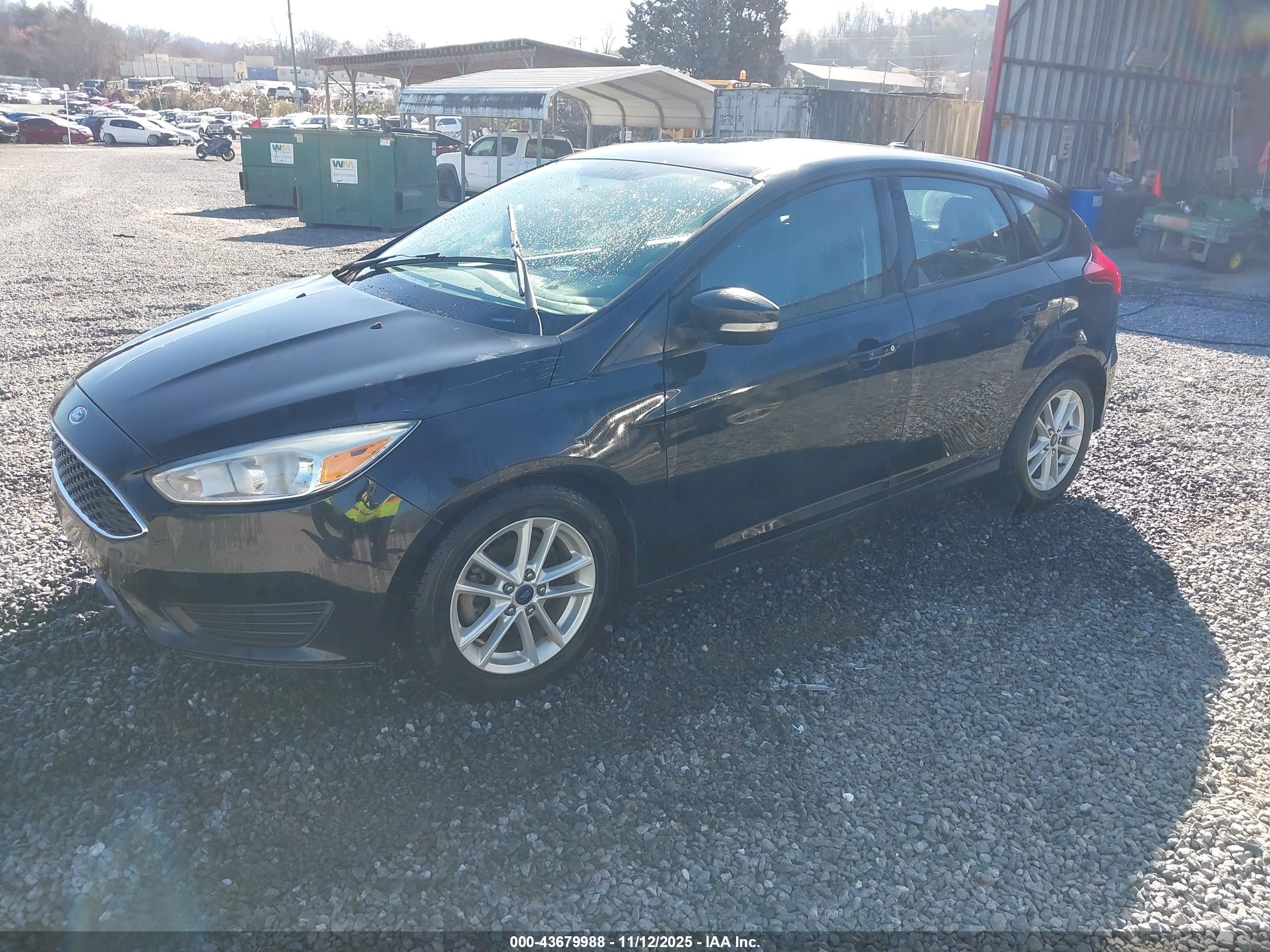 FORD FOCUS image 2