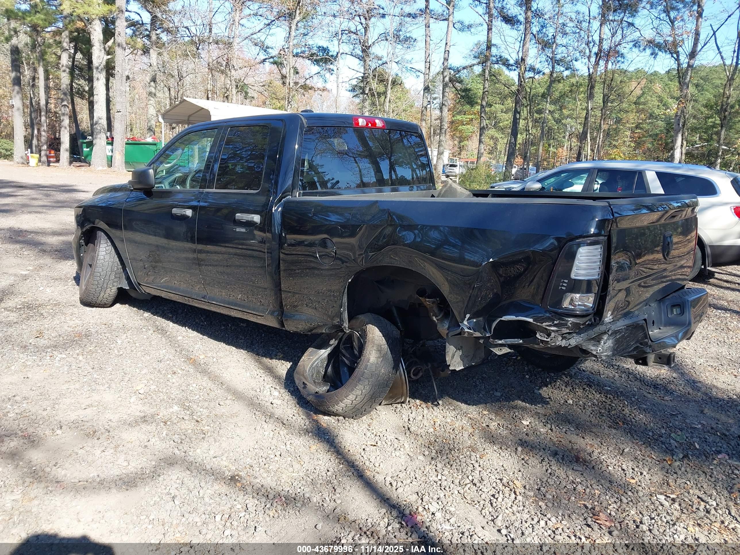 RAM 1500 image 3