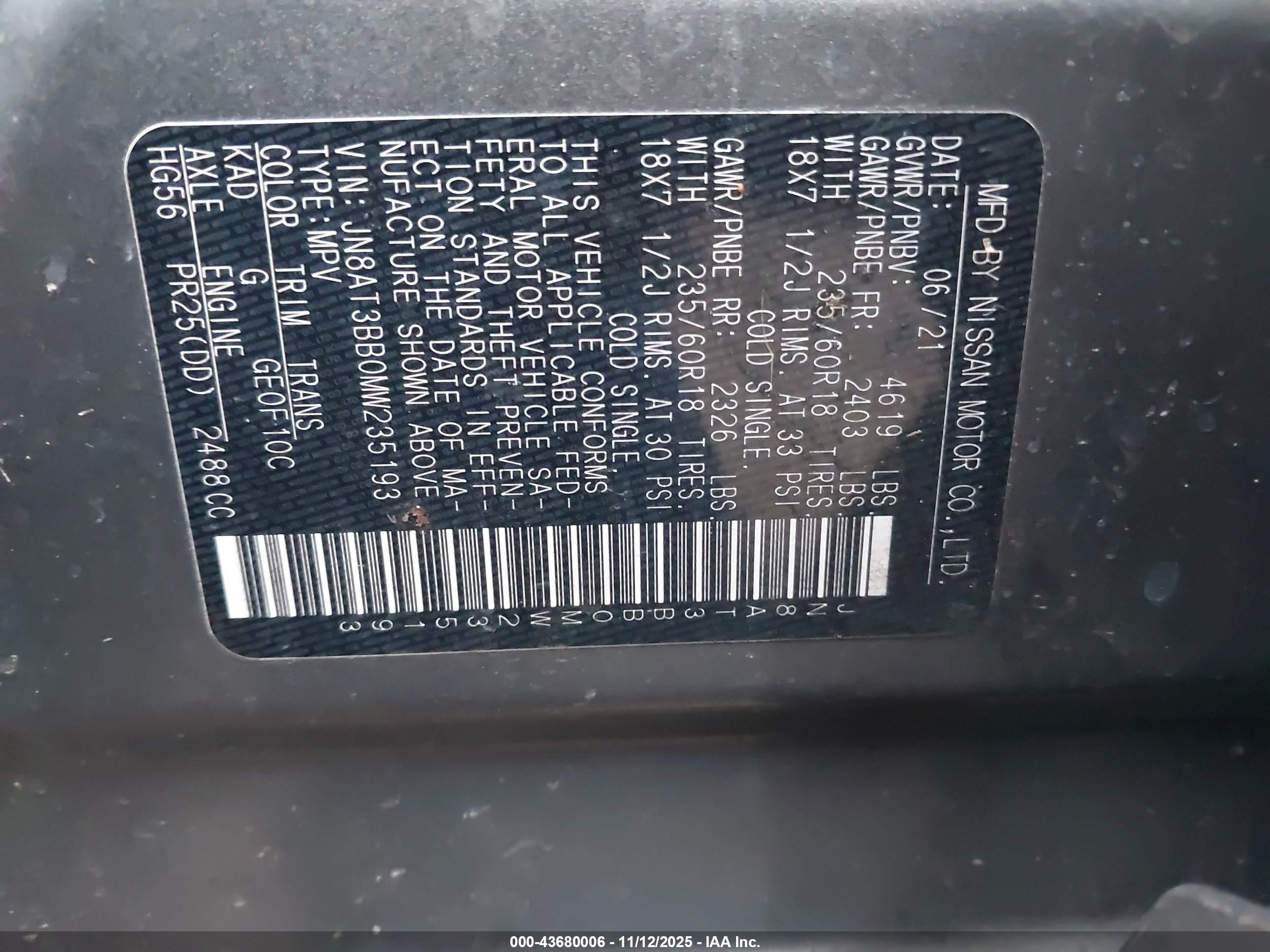 NISSAN ROGUE image 9