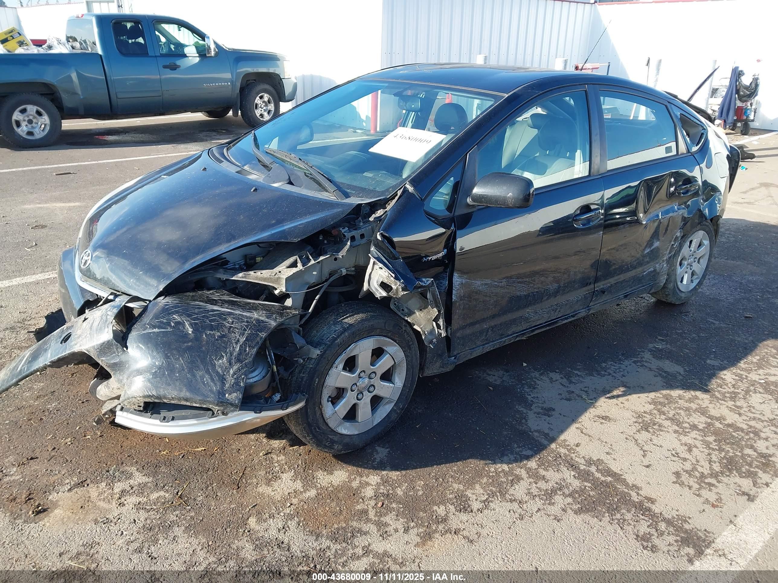 TOYOTA PRIUS image 2