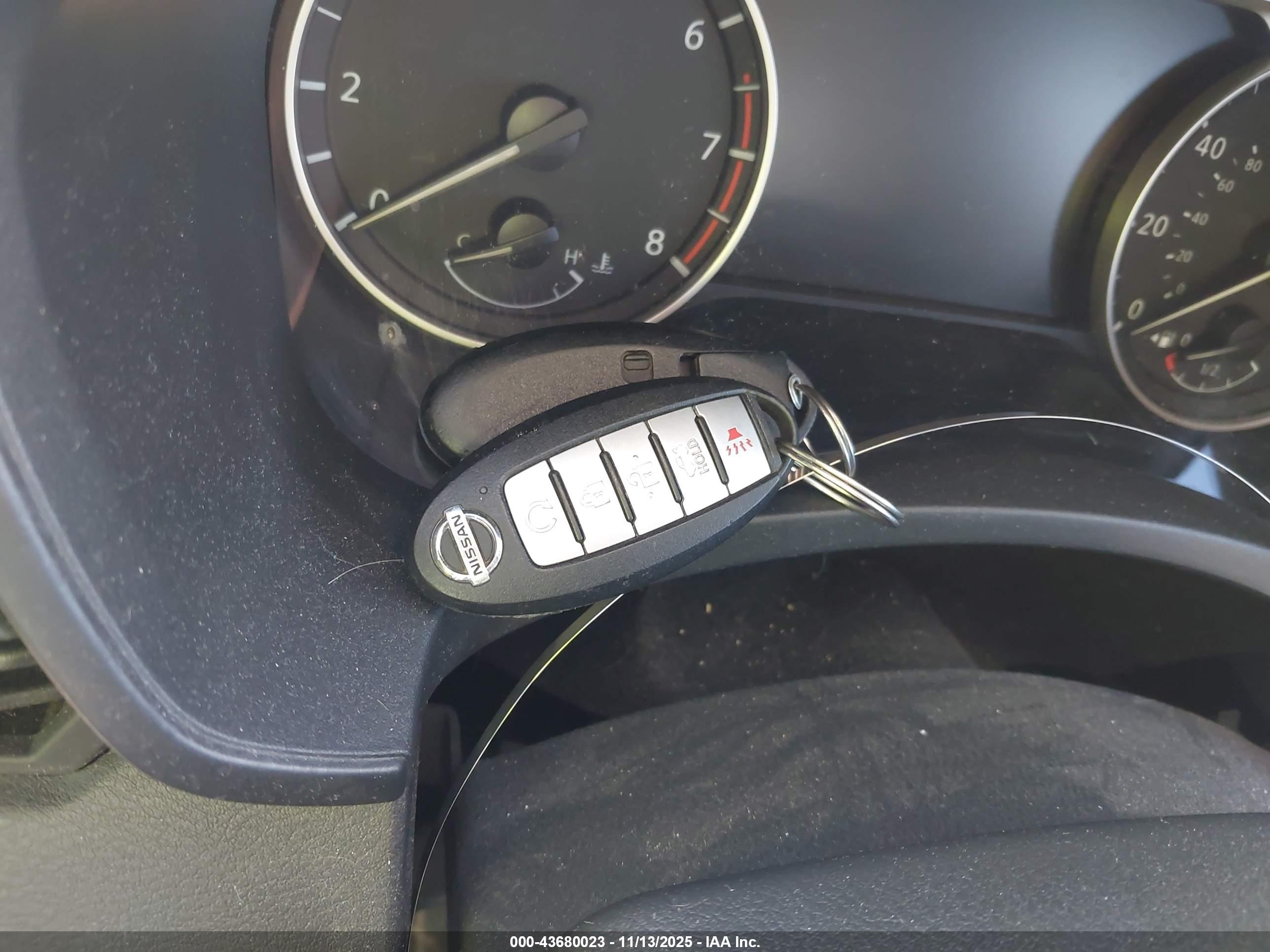 NISSAN ALTIMA image 11