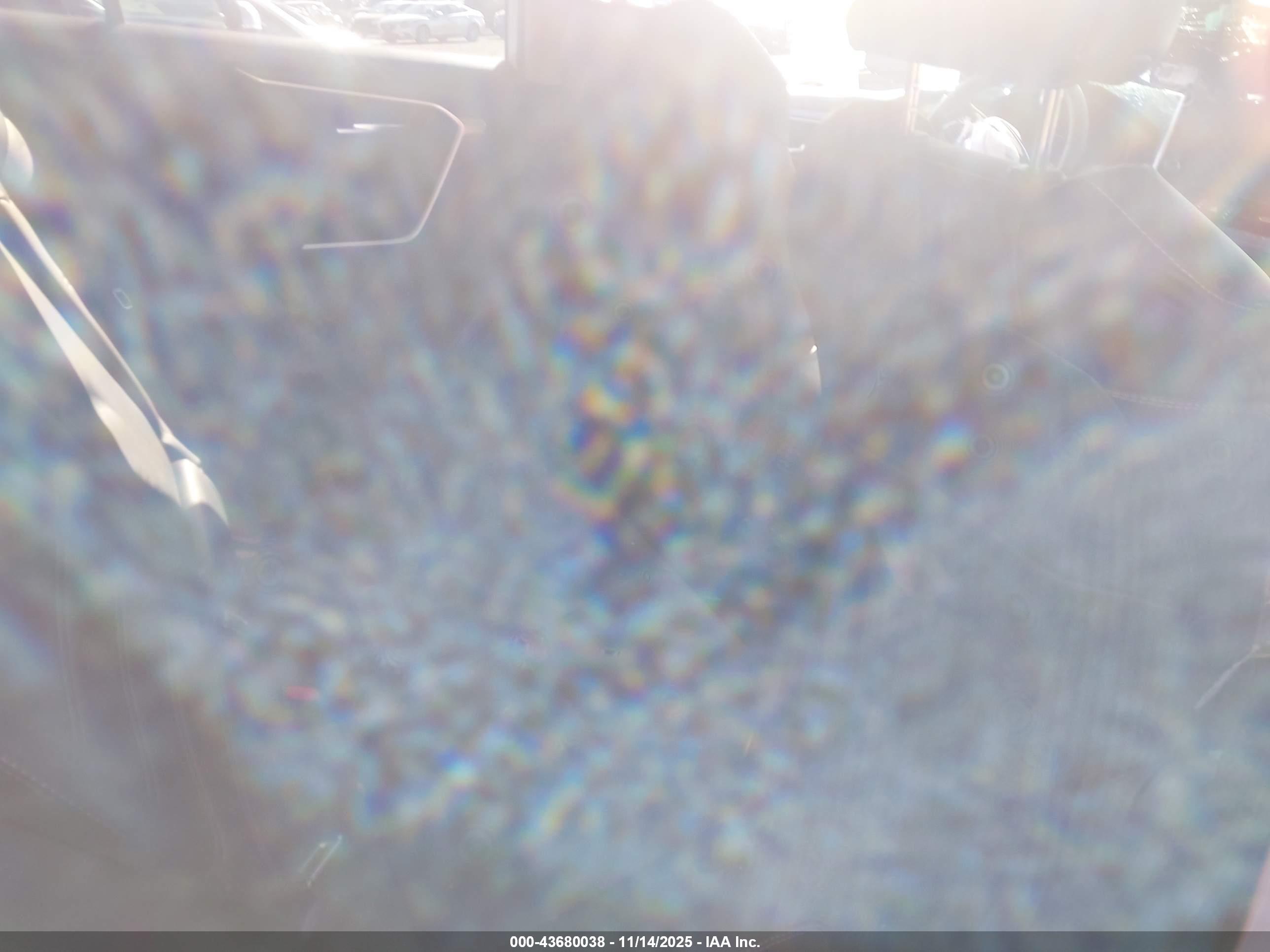TOYOTA RAV4 image 8