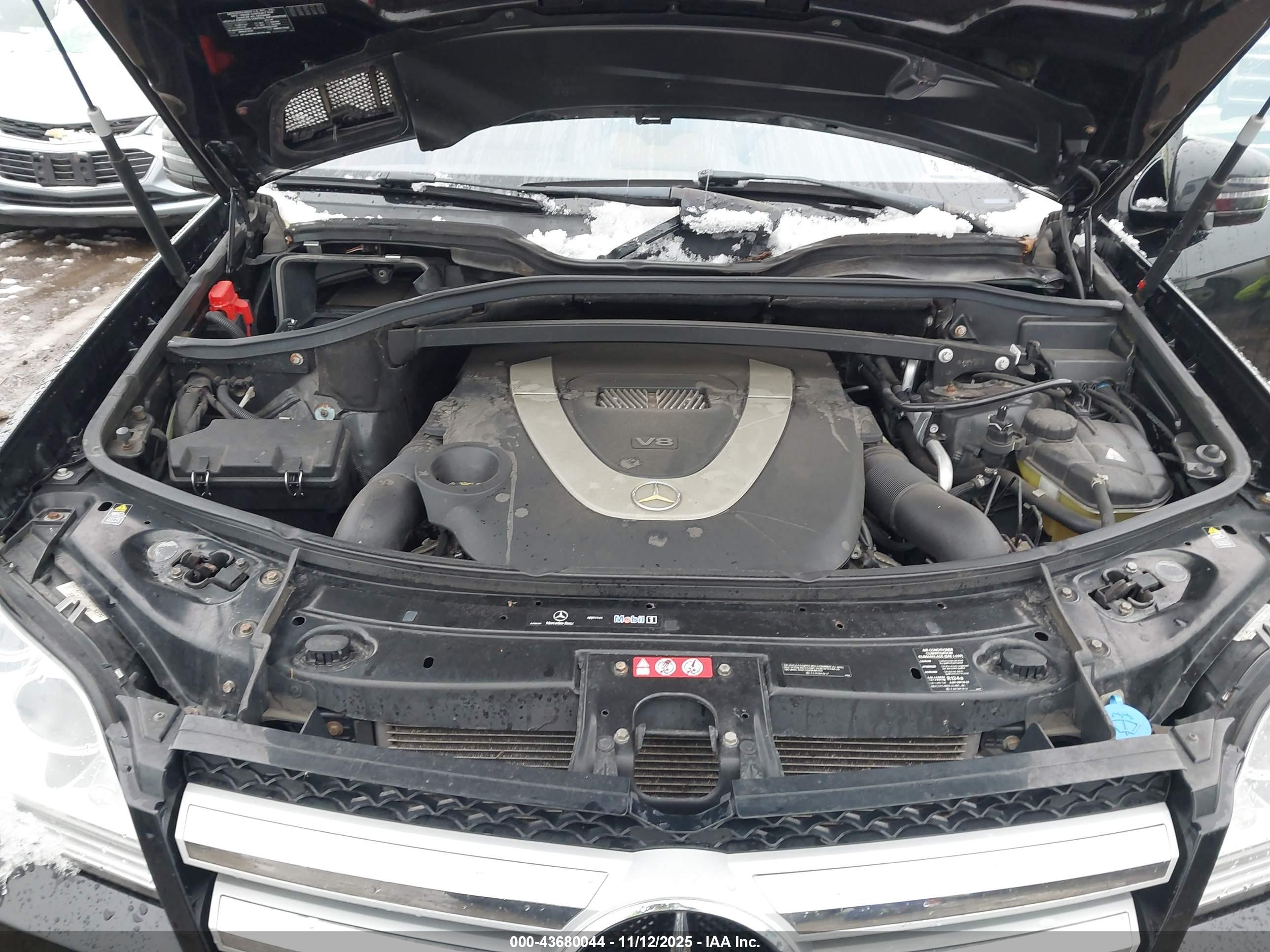 MERCEDES-BENZ GL image 10