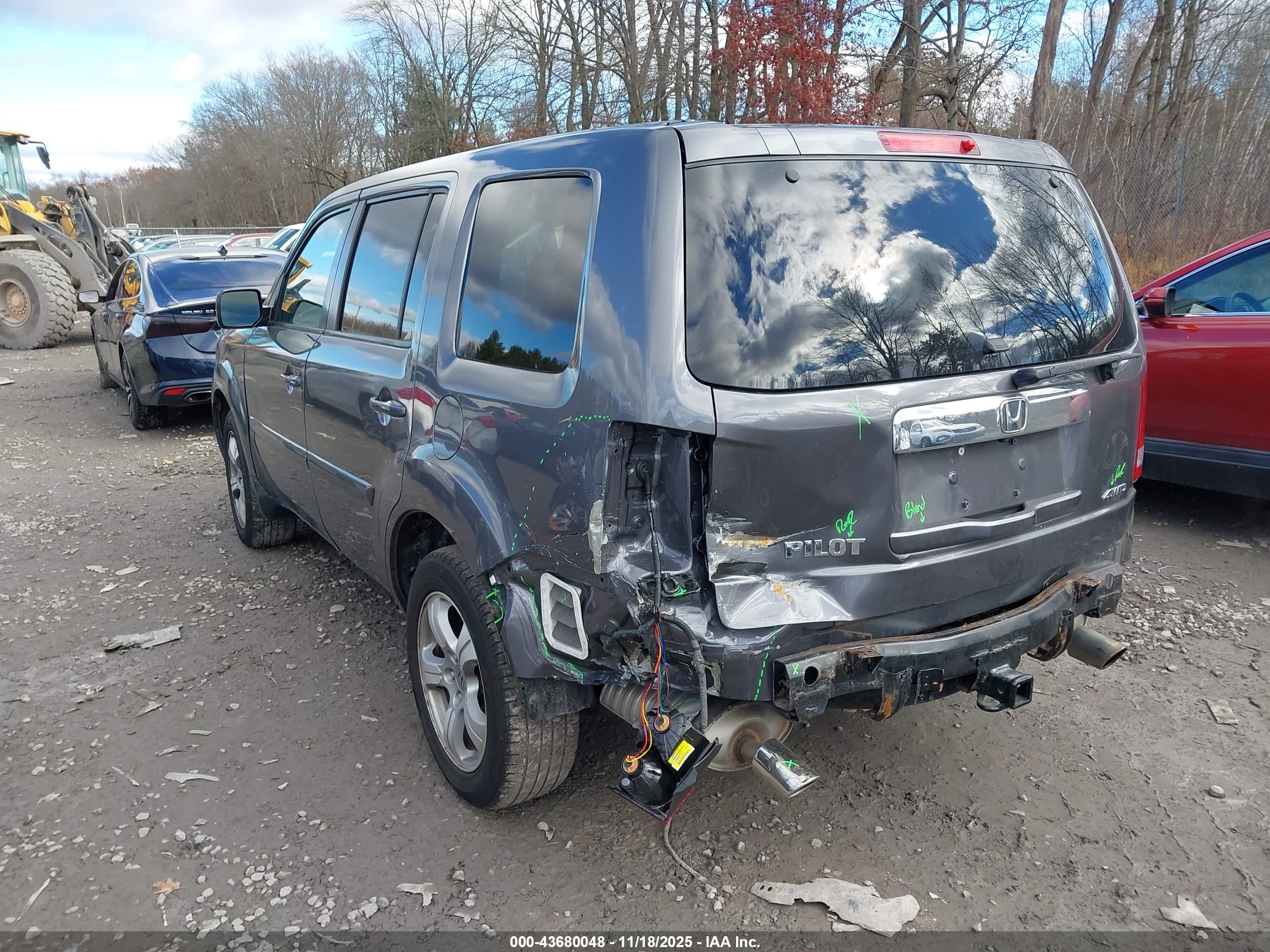 HONDA PILOT image 3