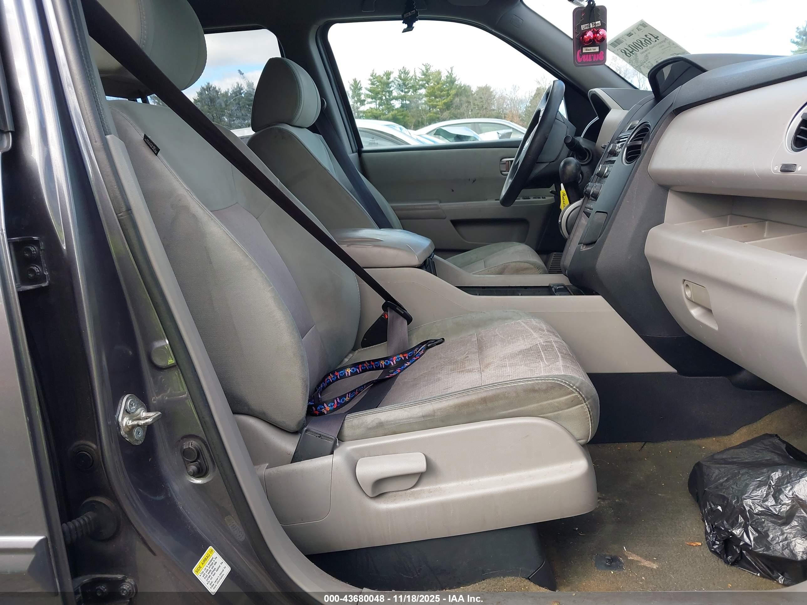 HONDA PILOT image 5