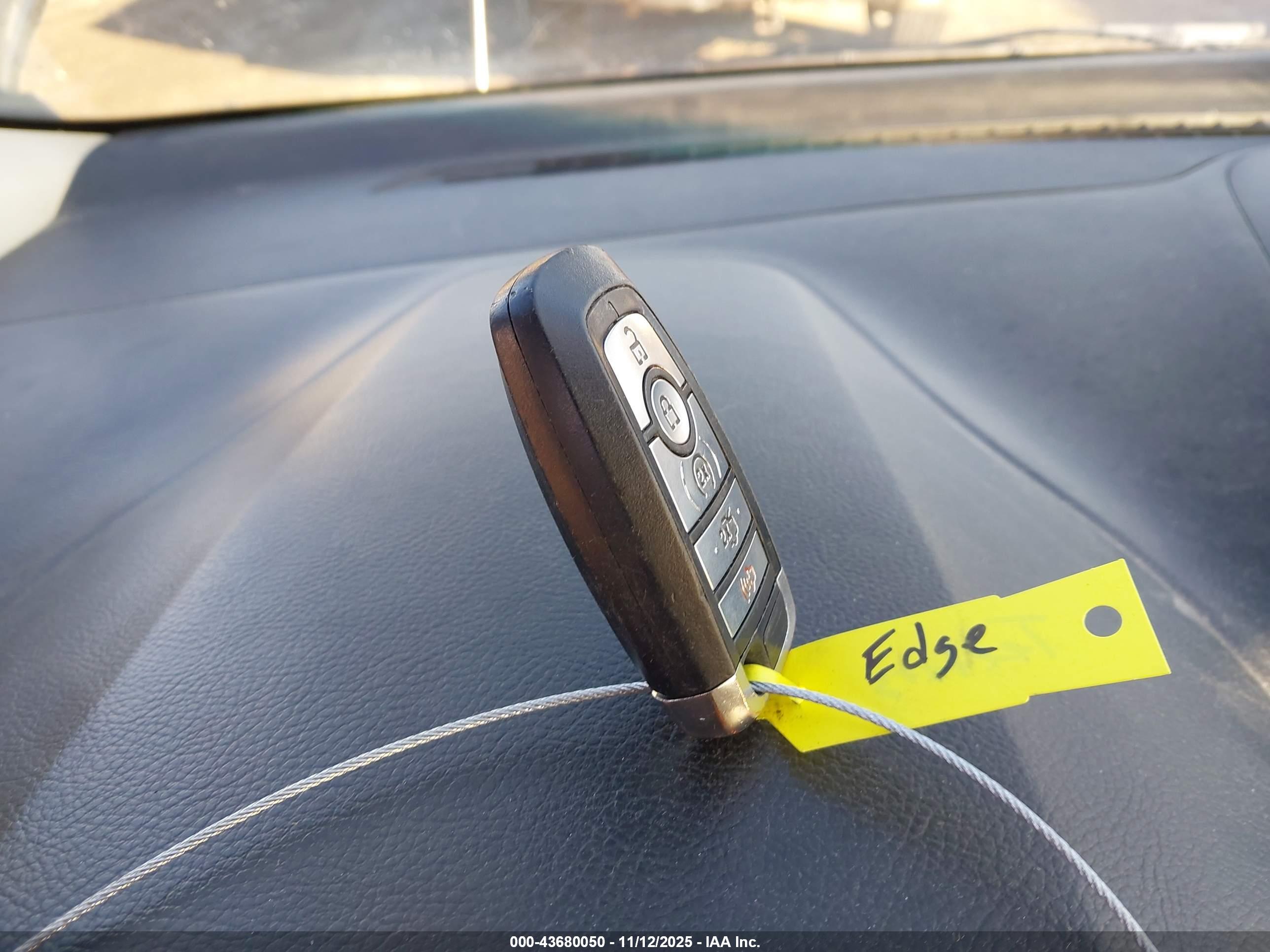FORD EDGE image 11