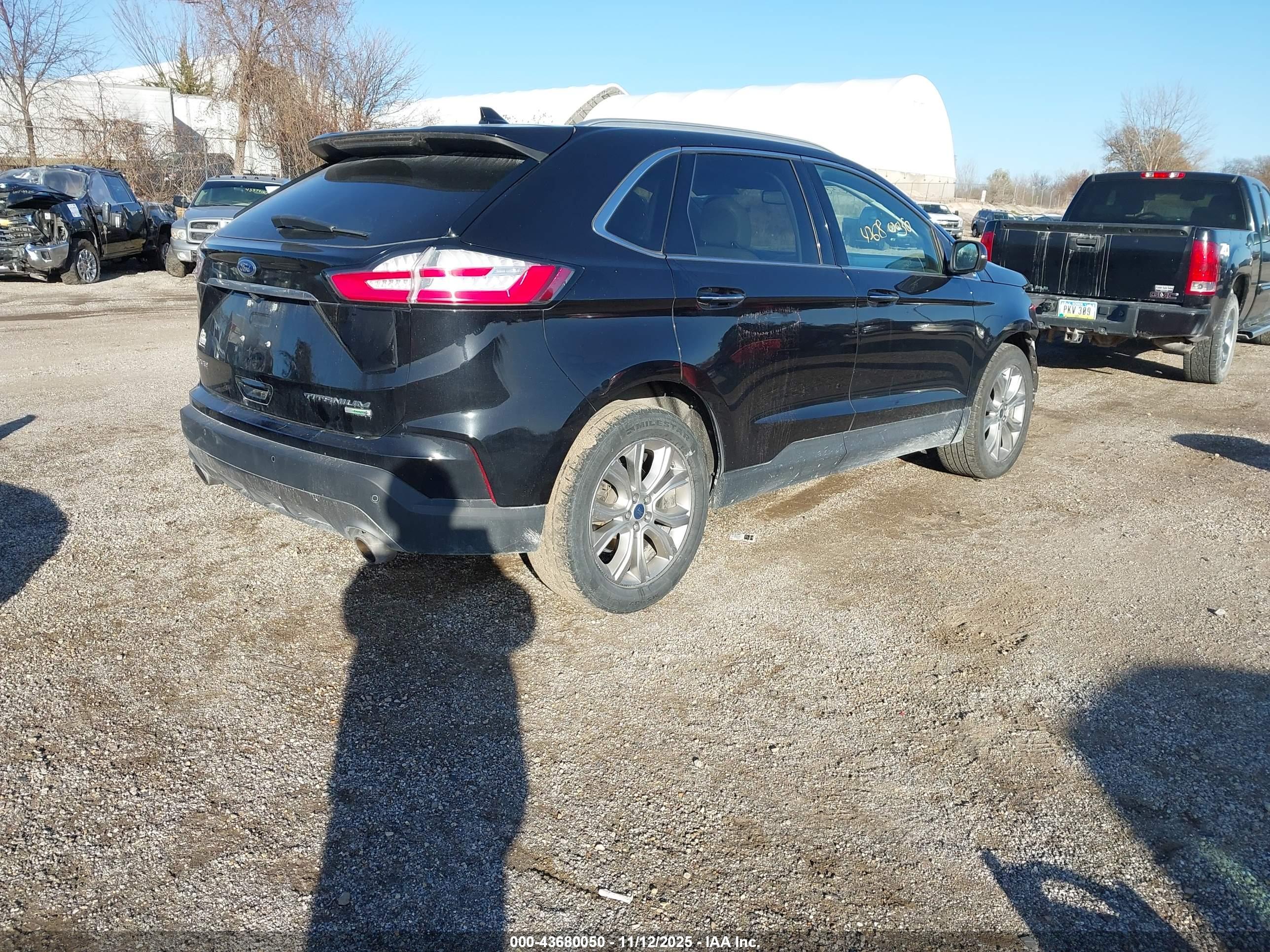 FORD EDGE image 4
