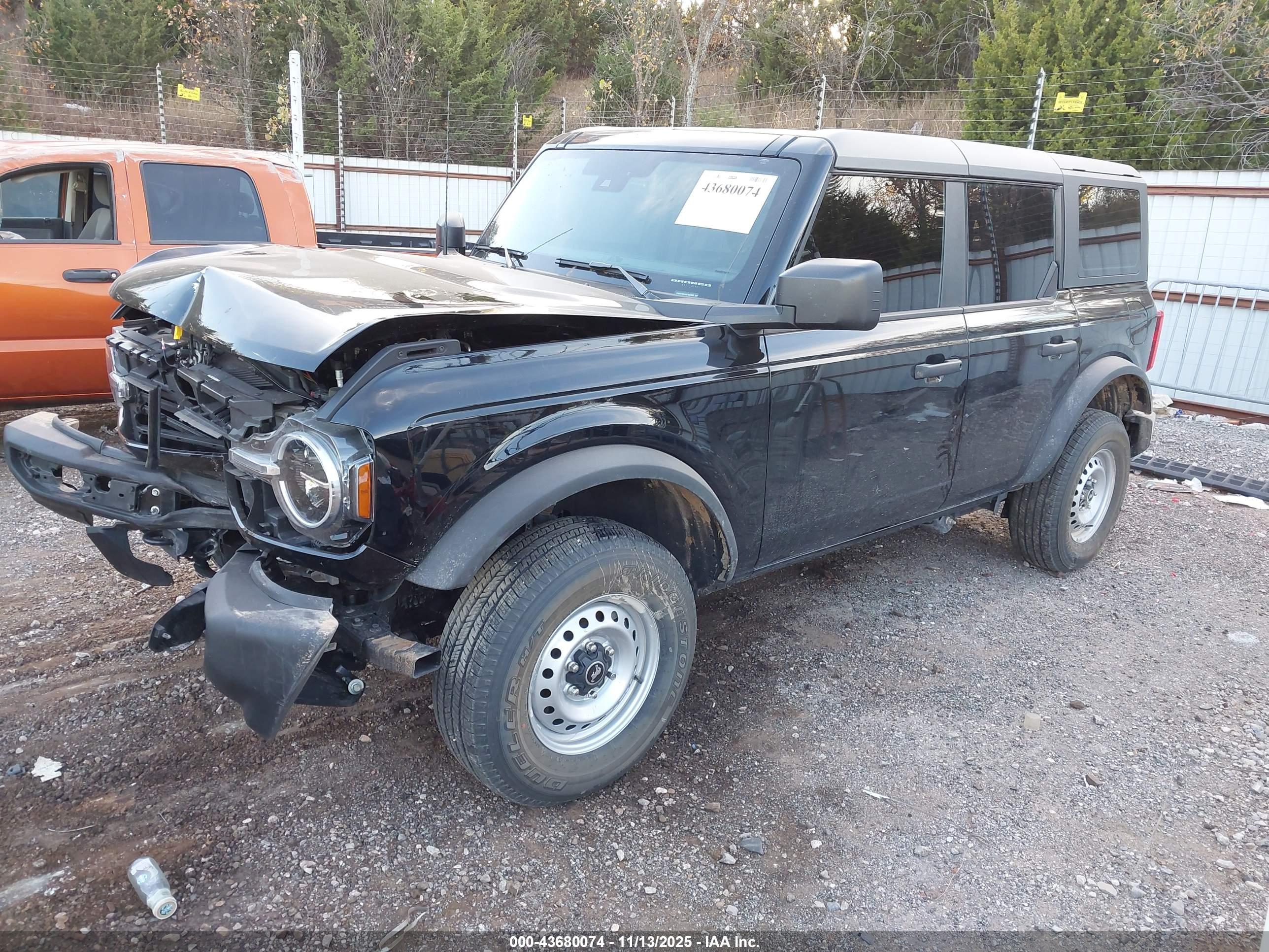 FORD BRONCO image 2