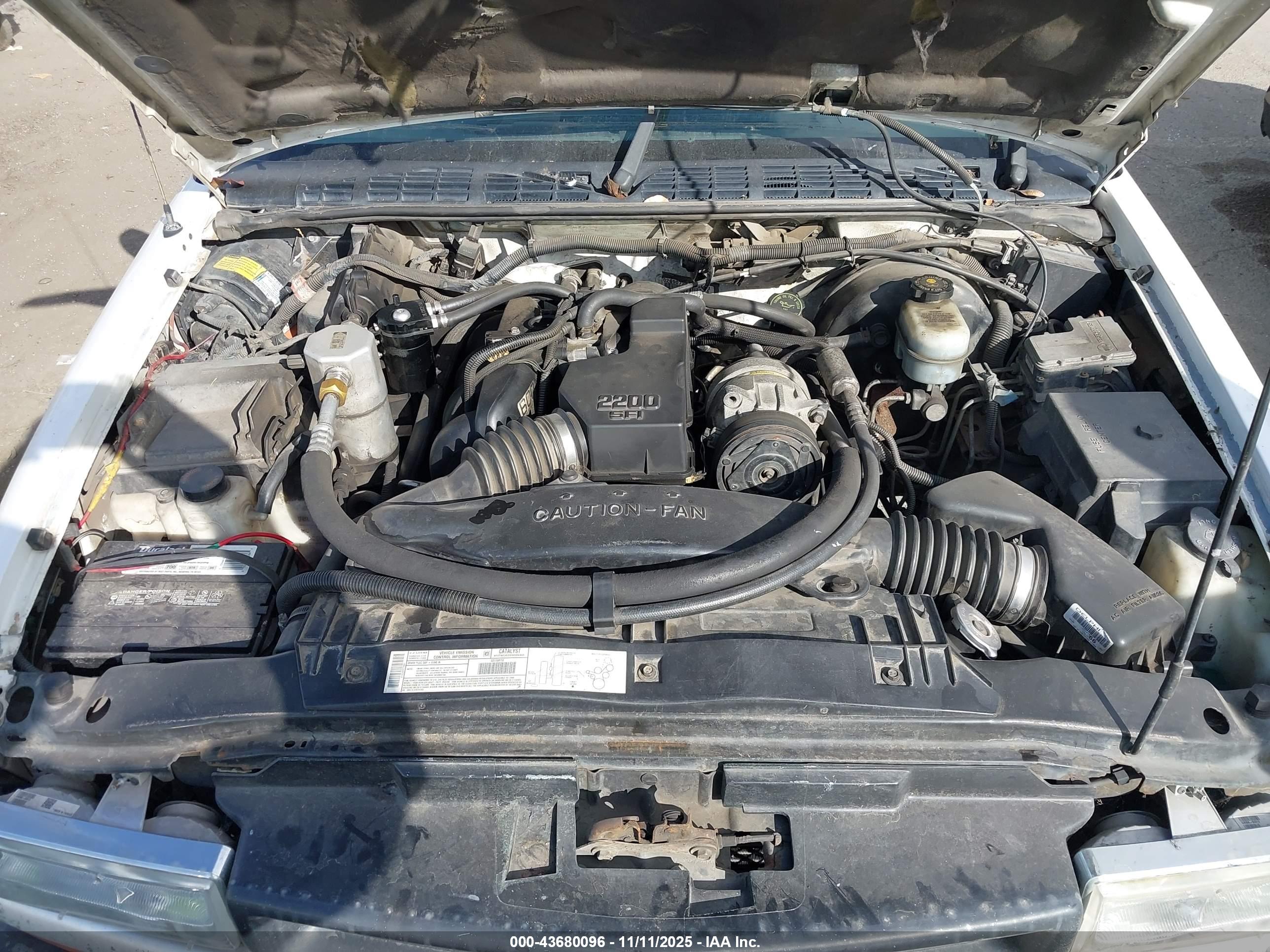CHEVROLET S-10 image 10