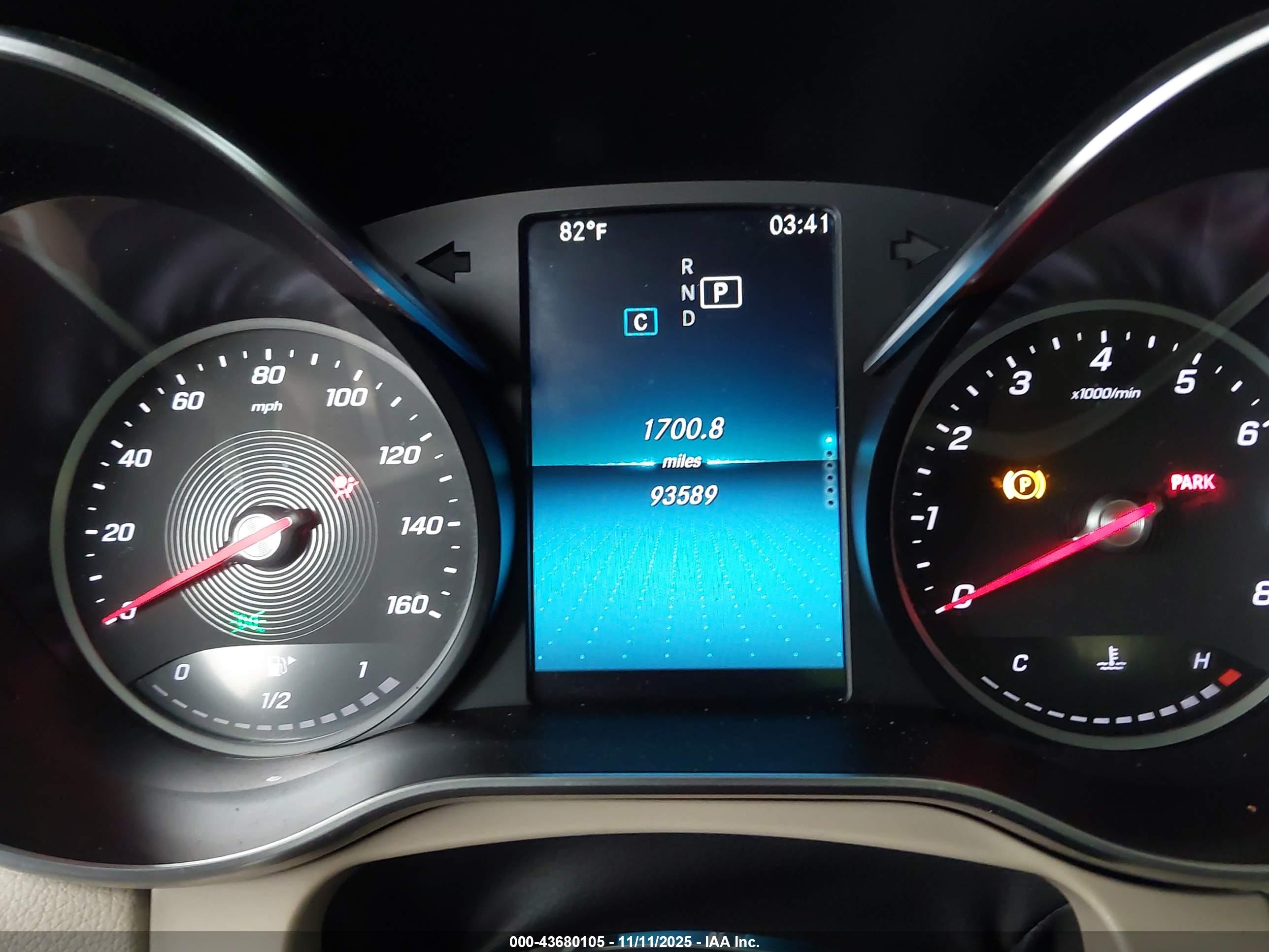 MERCEDES-BENZ C image 7