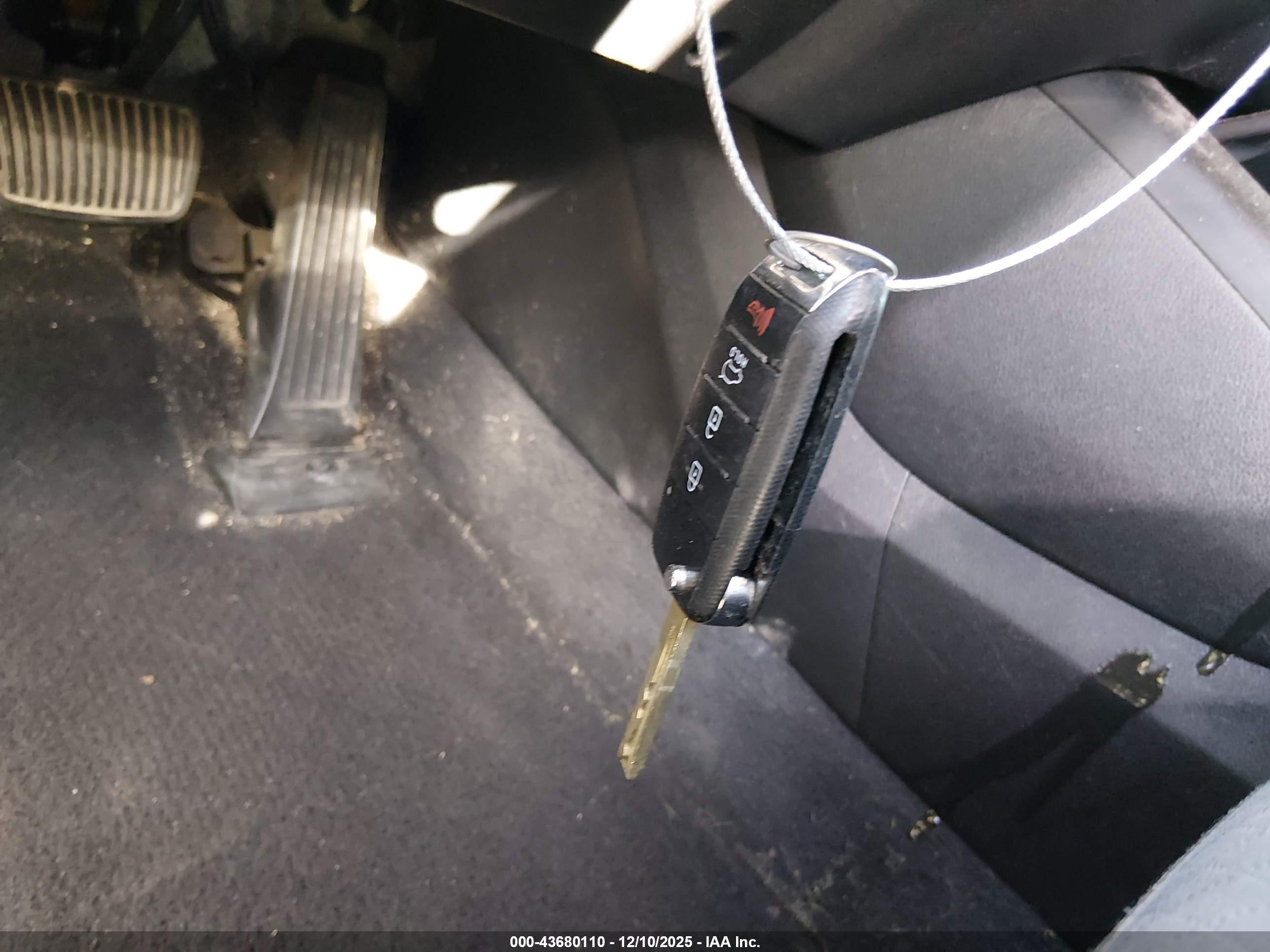 KIA SORENTO image 11