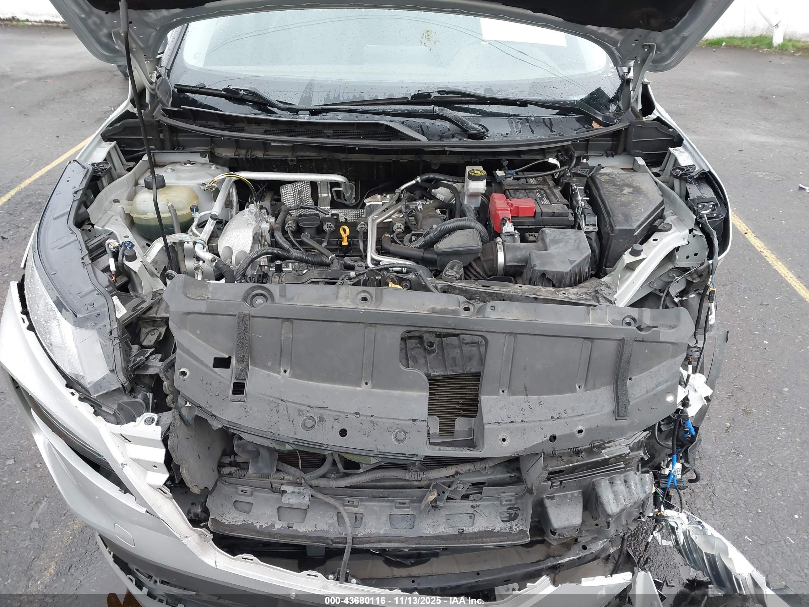 NISSAN ROGUE image 10