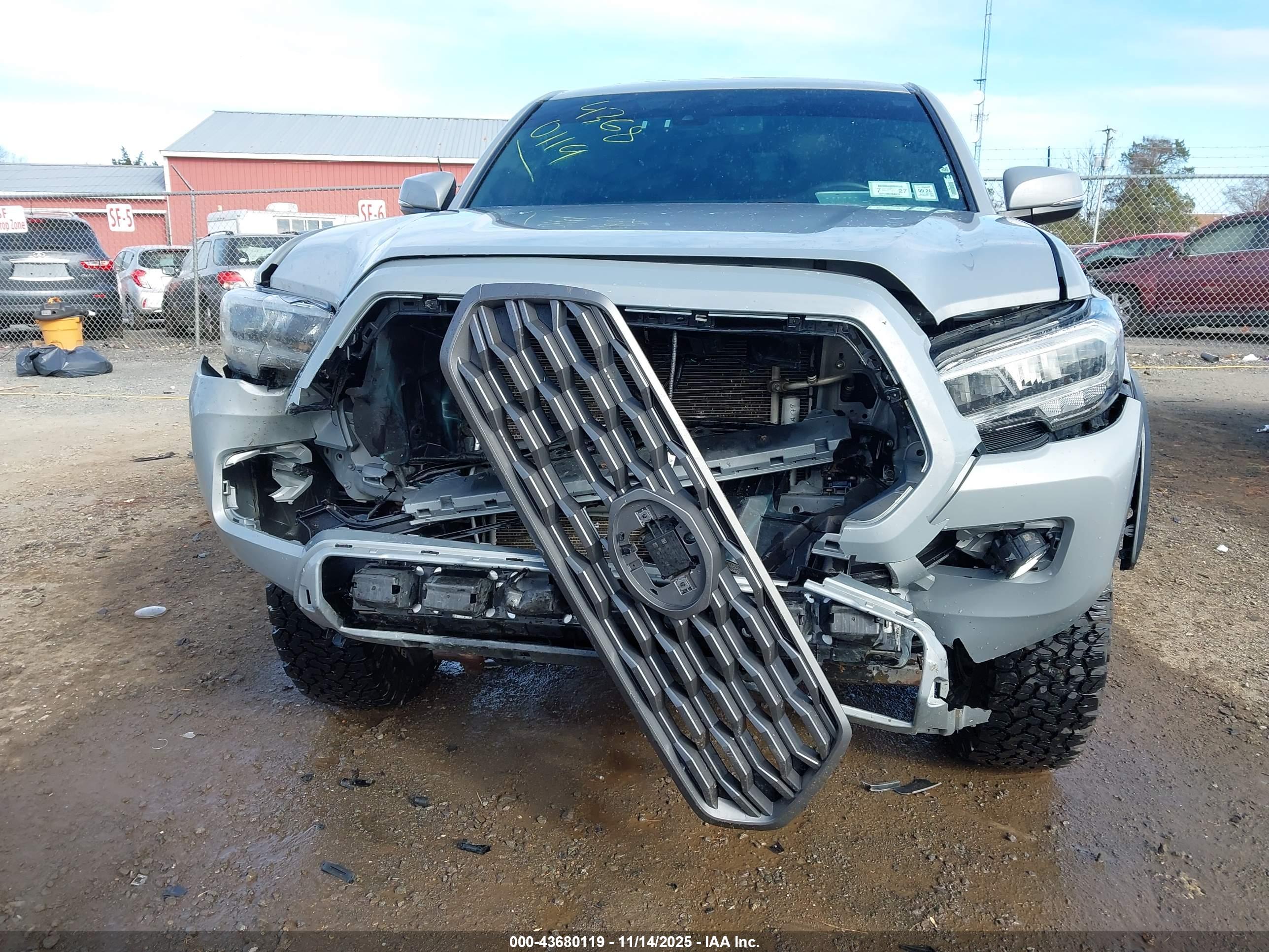 TOYOTA TACOMA image 6