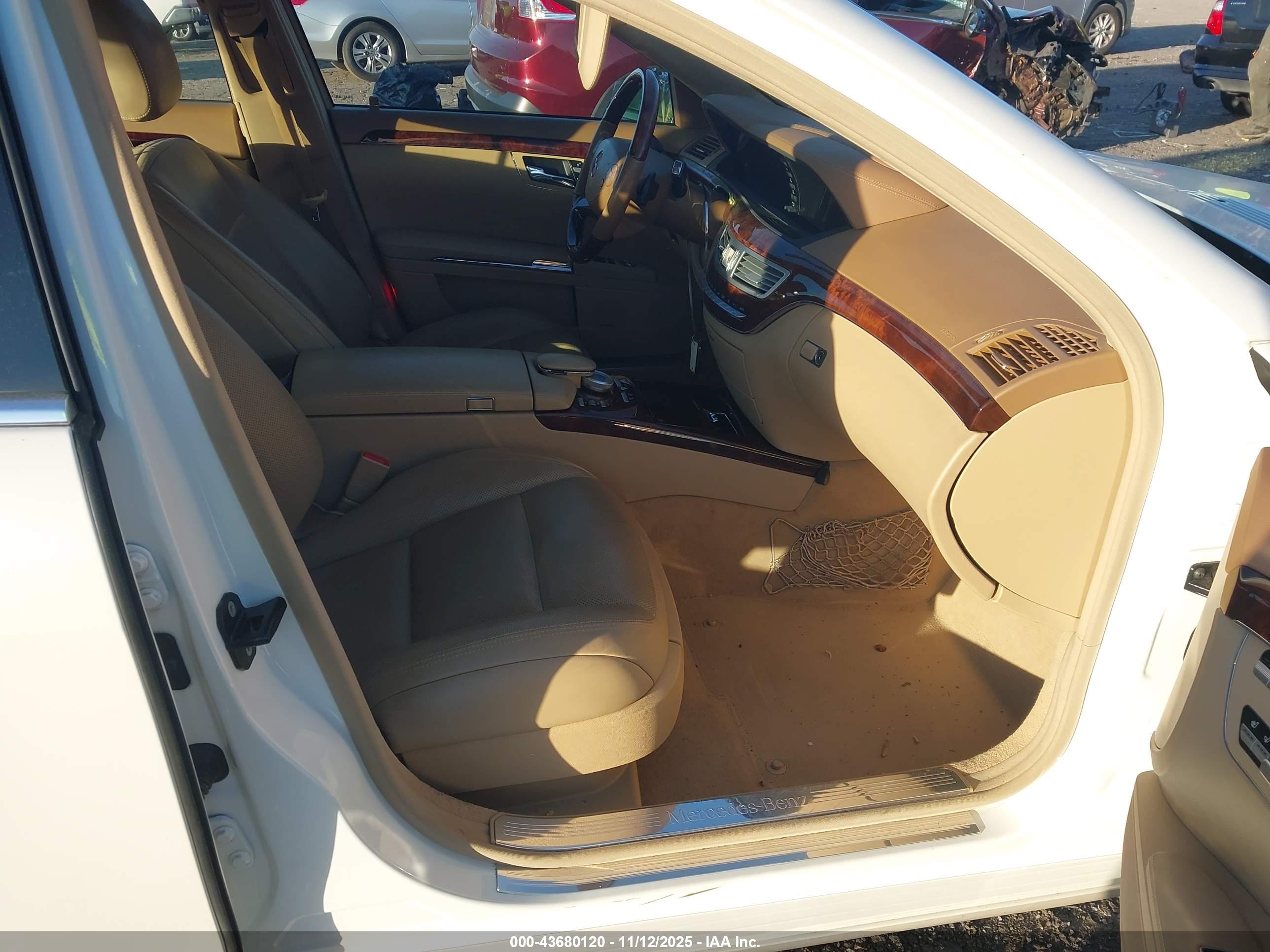 MERCEDES-BENZ S image 5