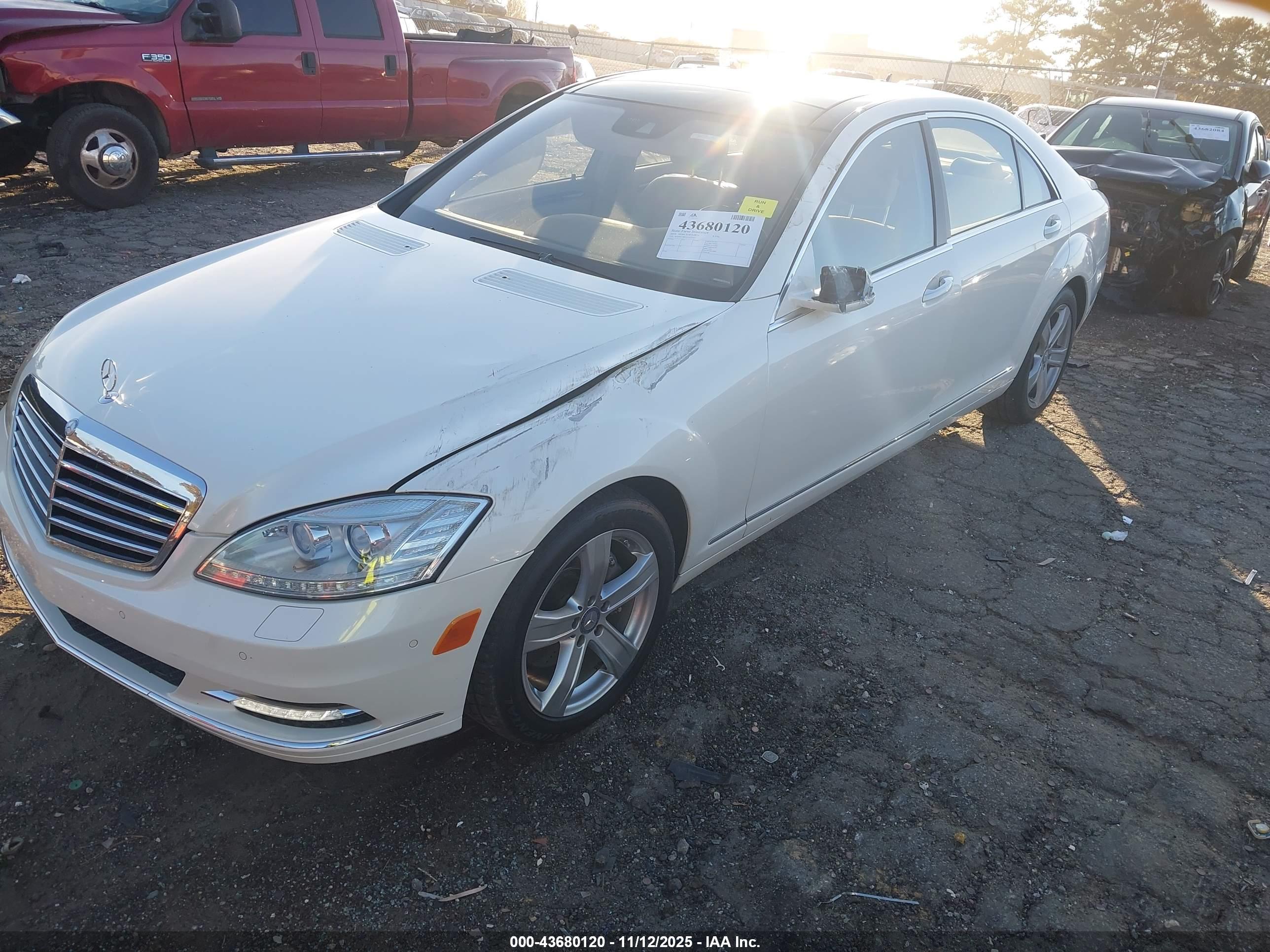 MERCEDES-BENZ S image 6