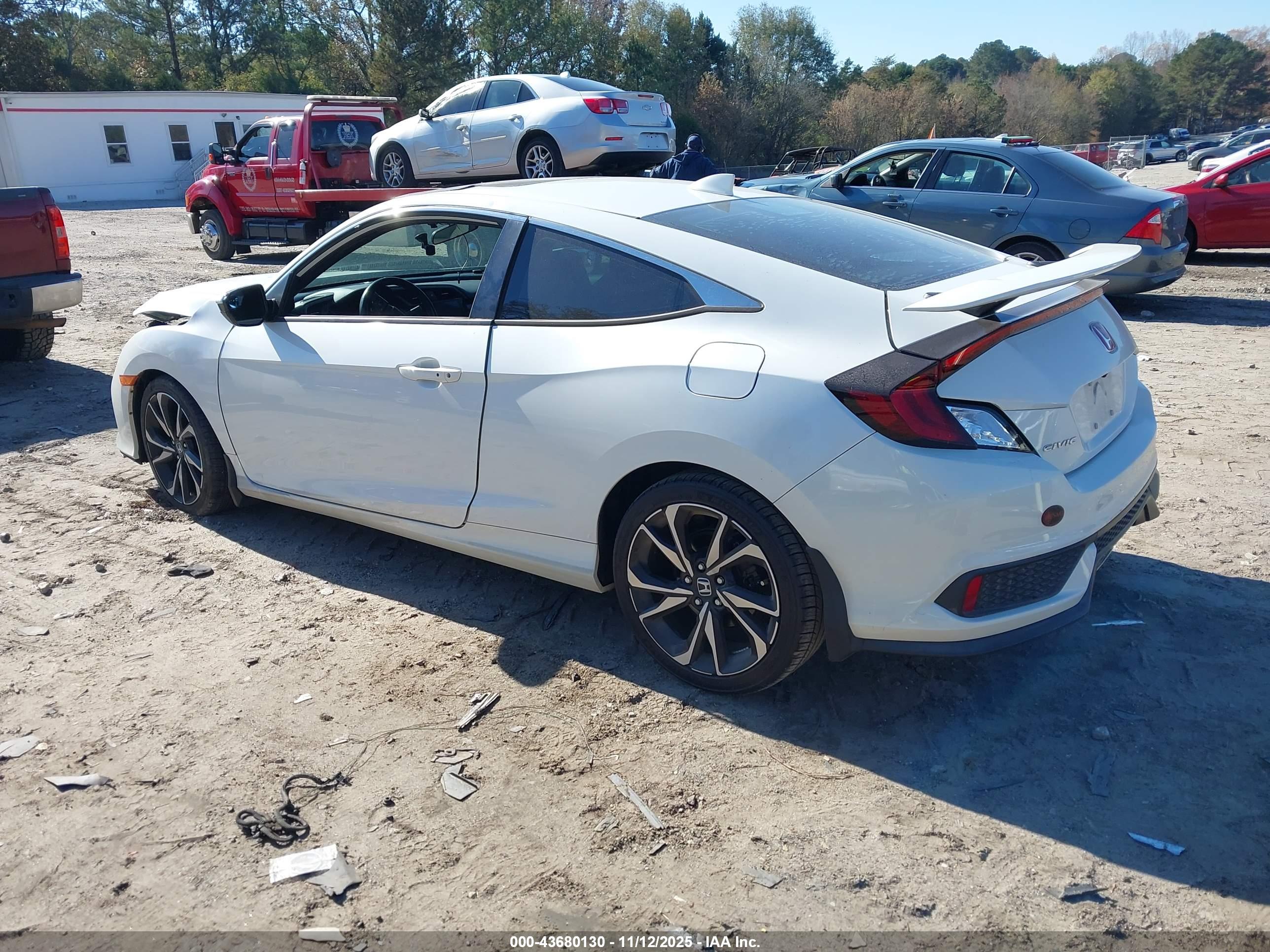 HONDA CIVIC image 3