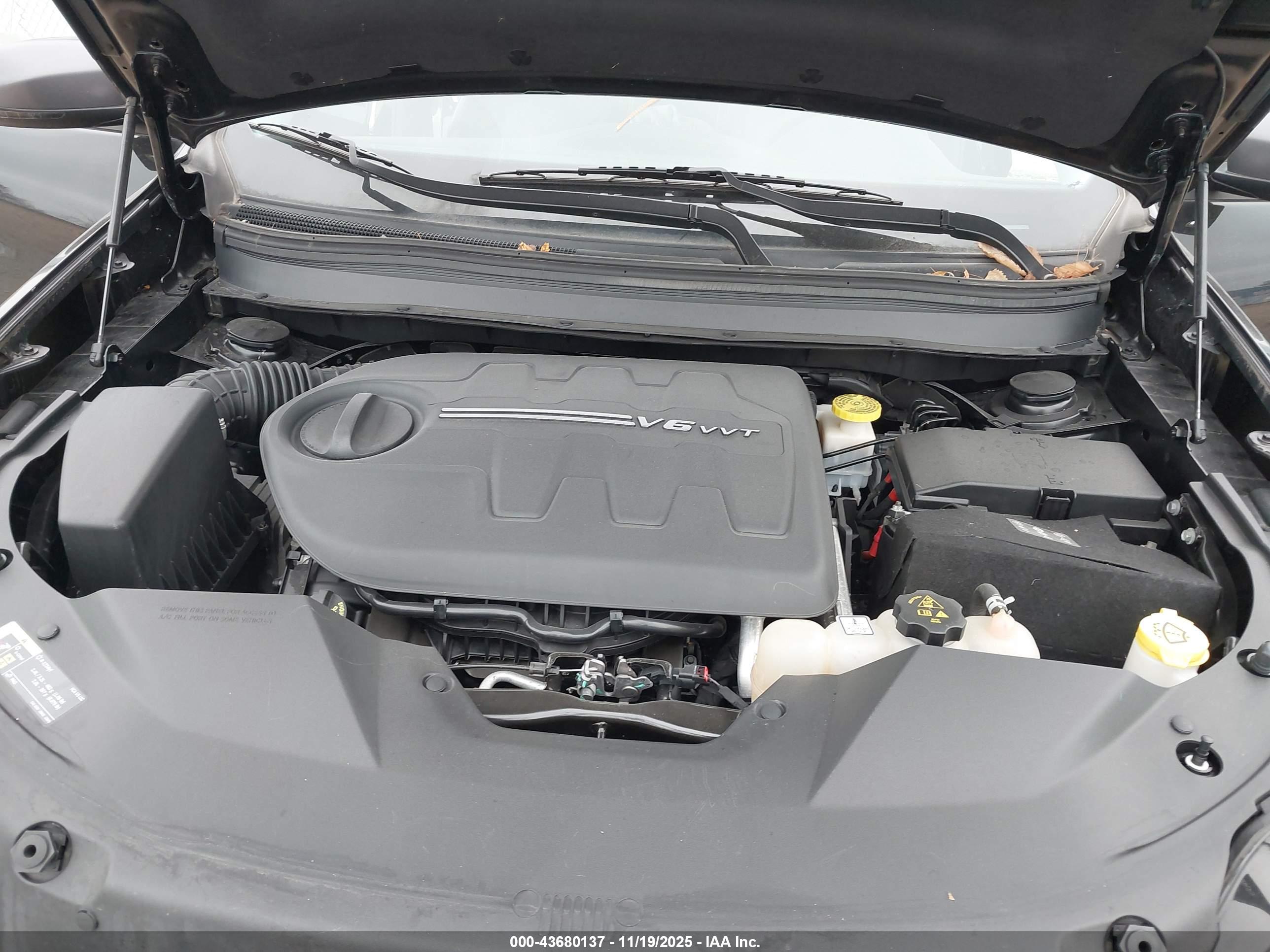 JEEP CHEROKEE image 10