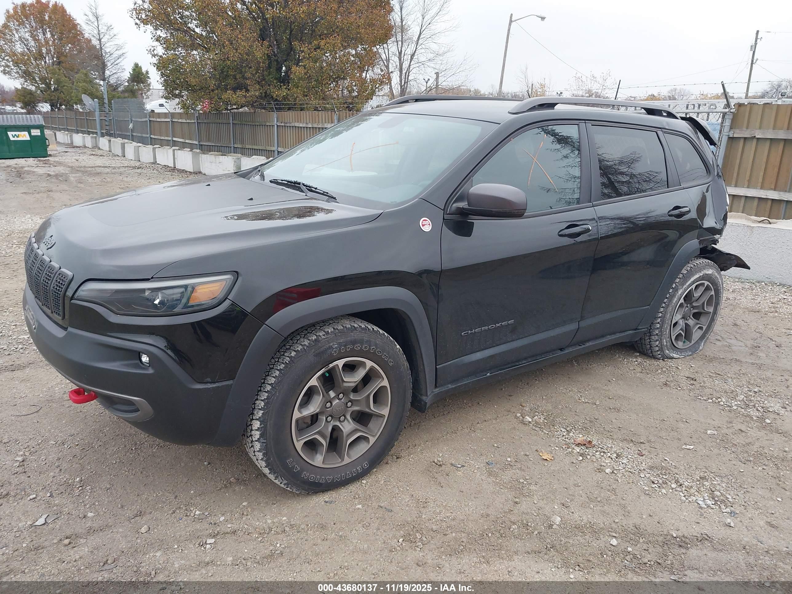 JEEP CHEROKEE image 2
