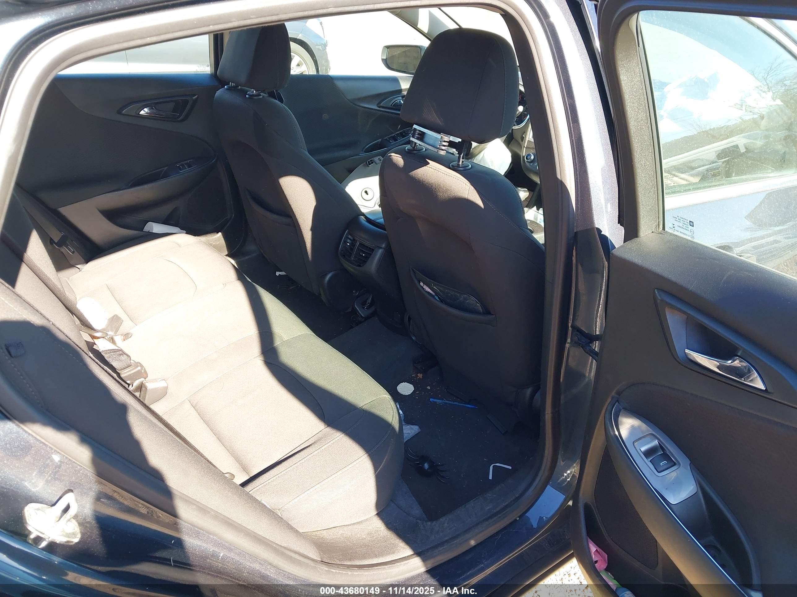 CHEVROLET MALIBU image 8