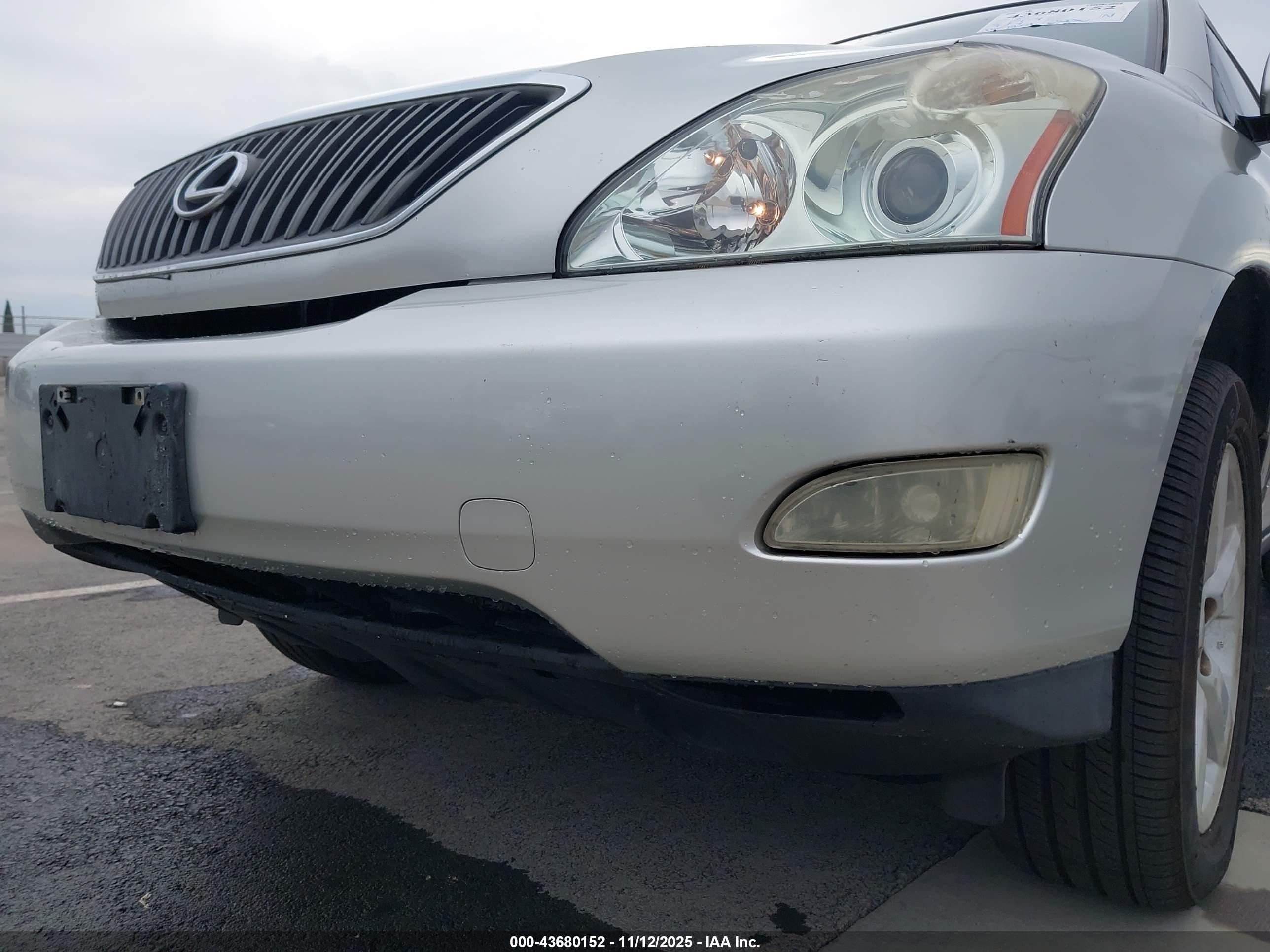 LEXUS RX image 6