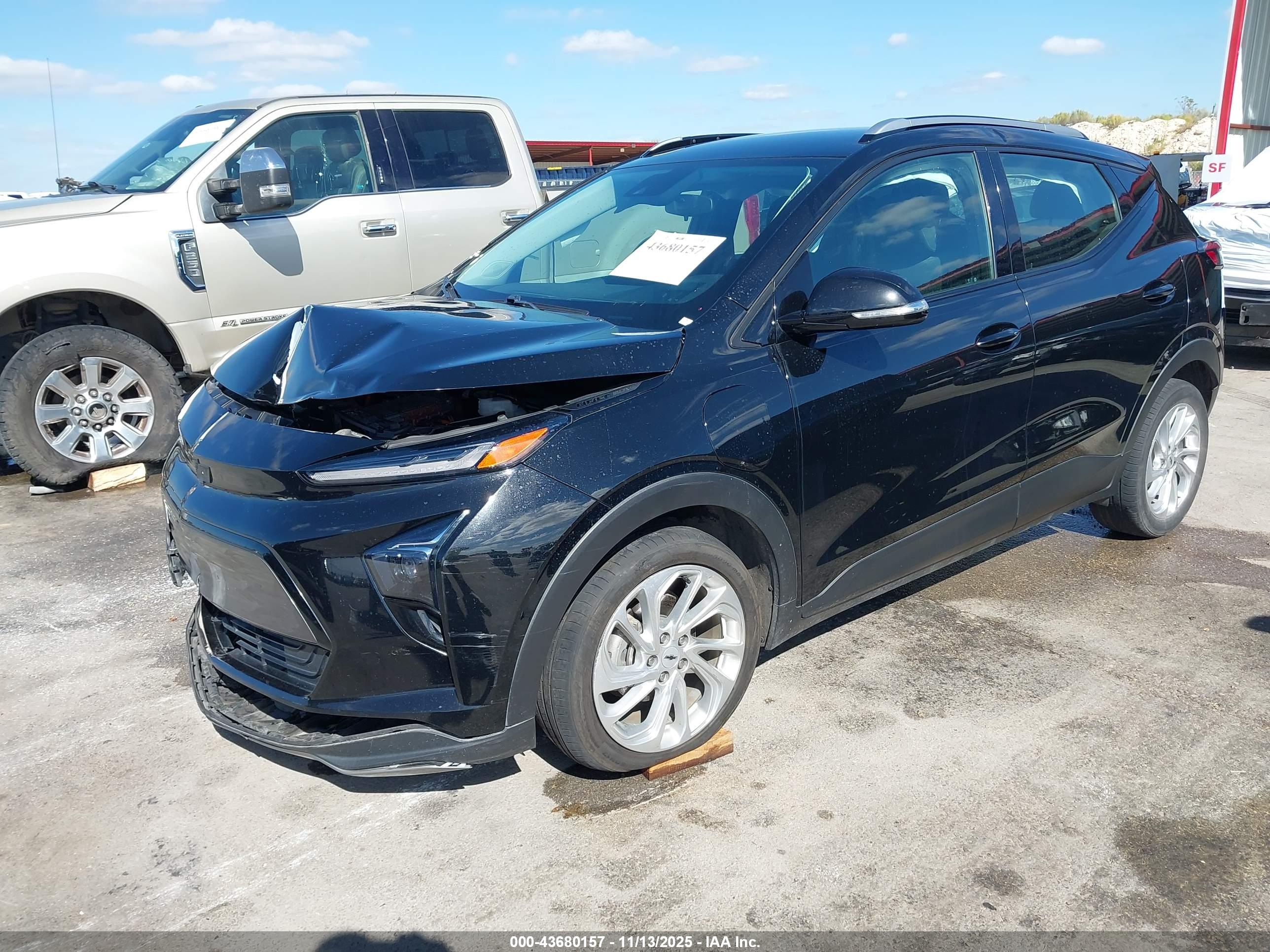 CHEVROLET BOLT image 2