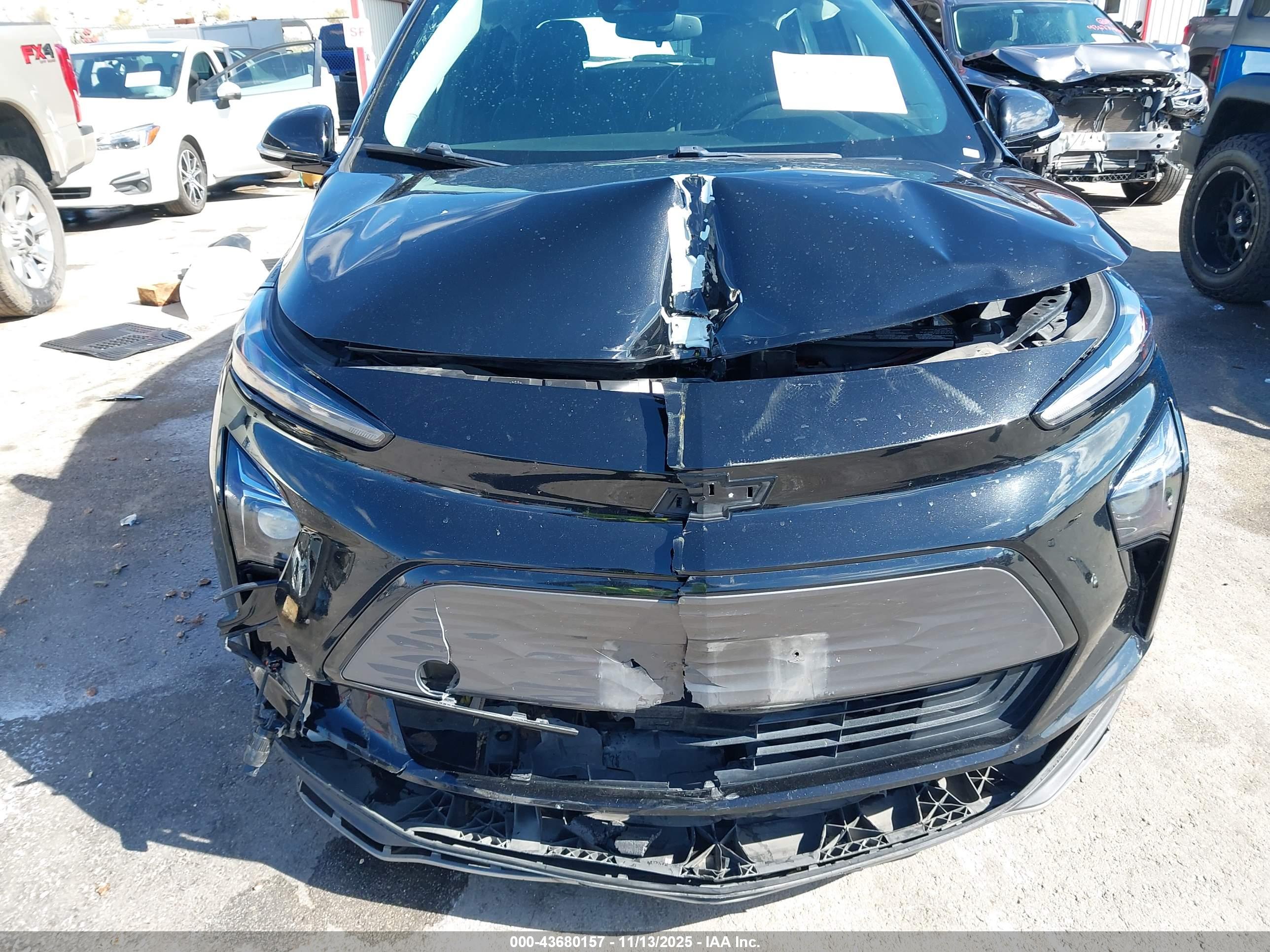 CHEVROLET BOLT image 6