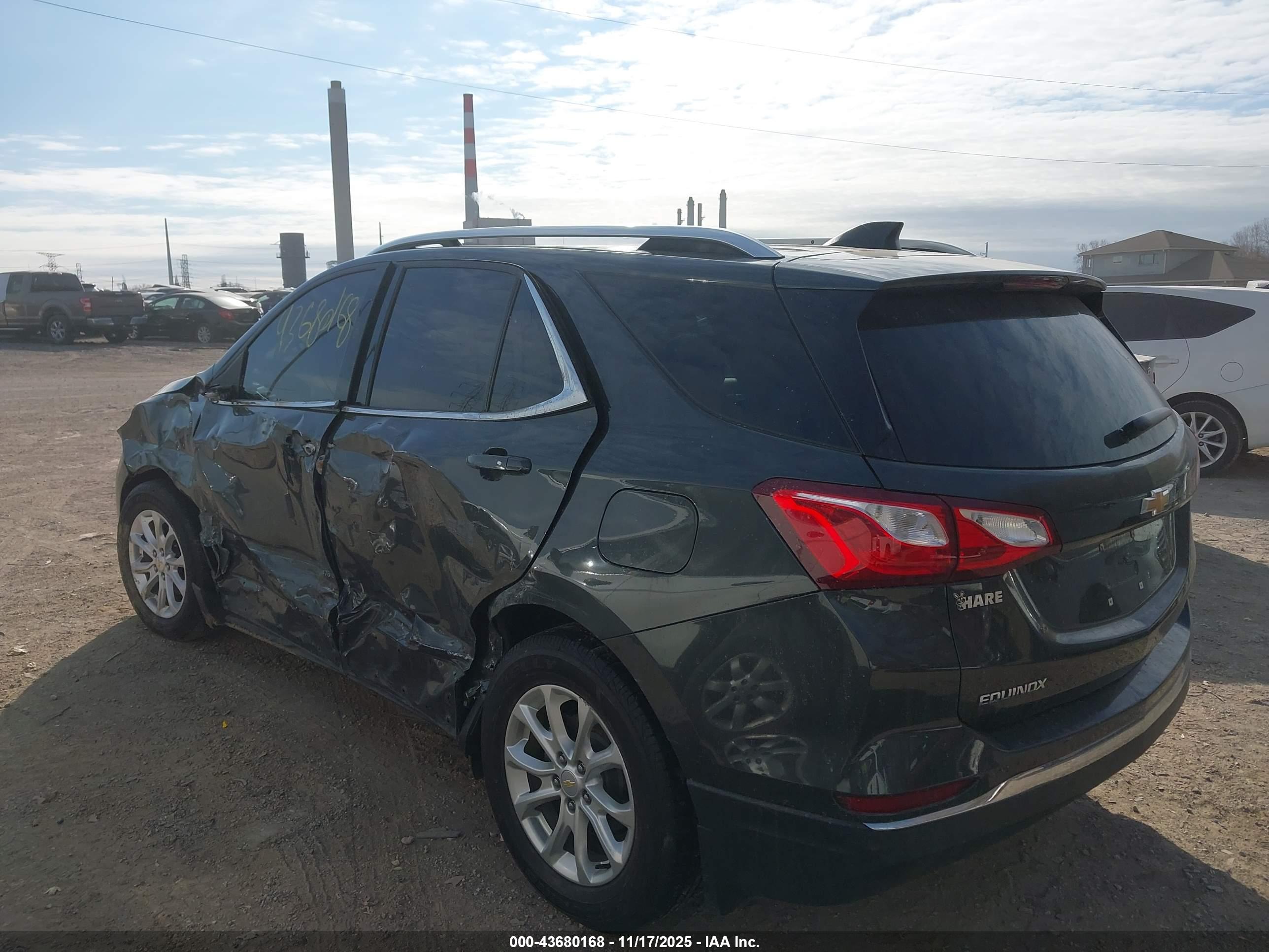 CHEVROLET EQUINOX image 3