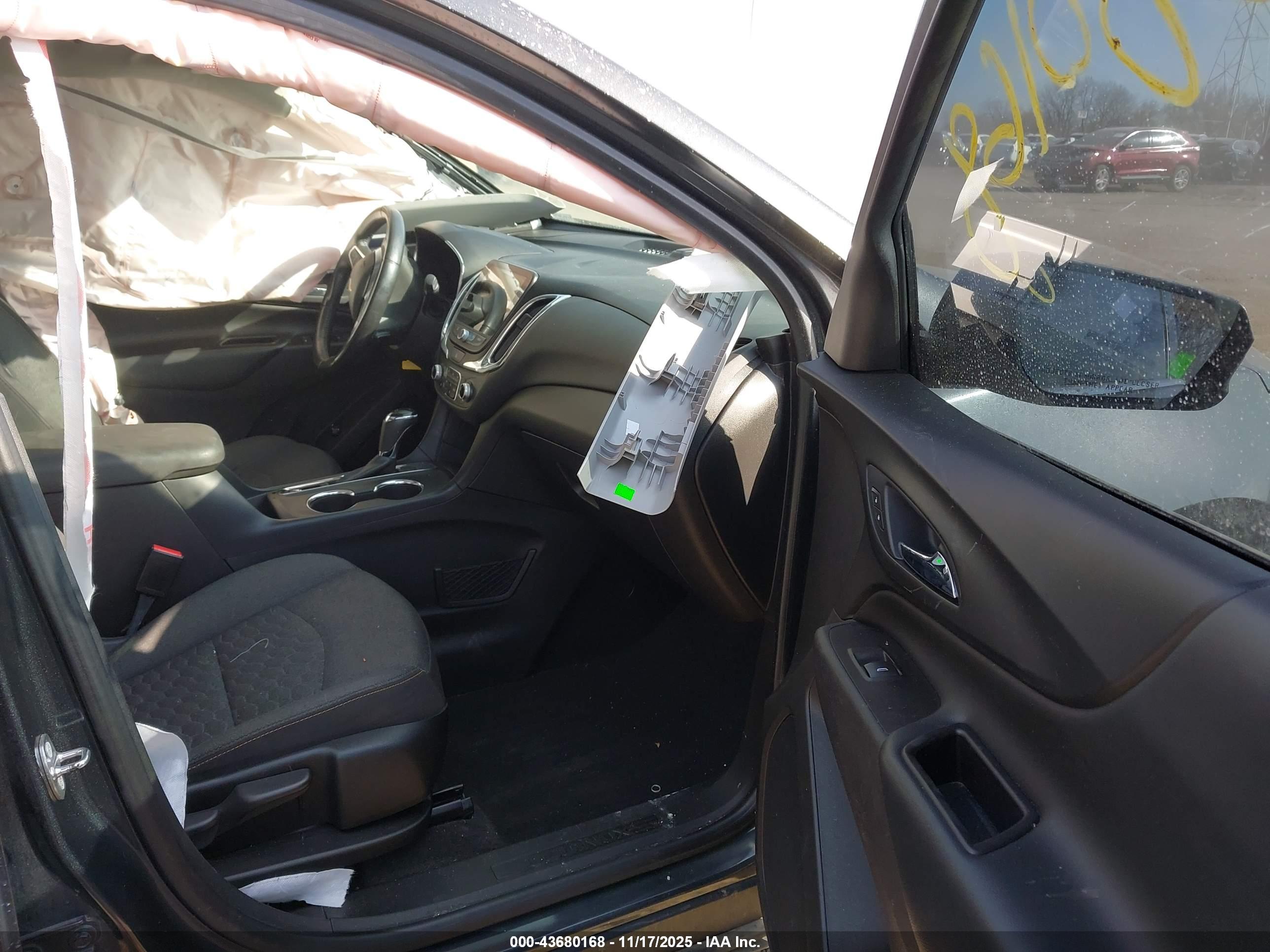 CHEVROLET EQUINOX image 5