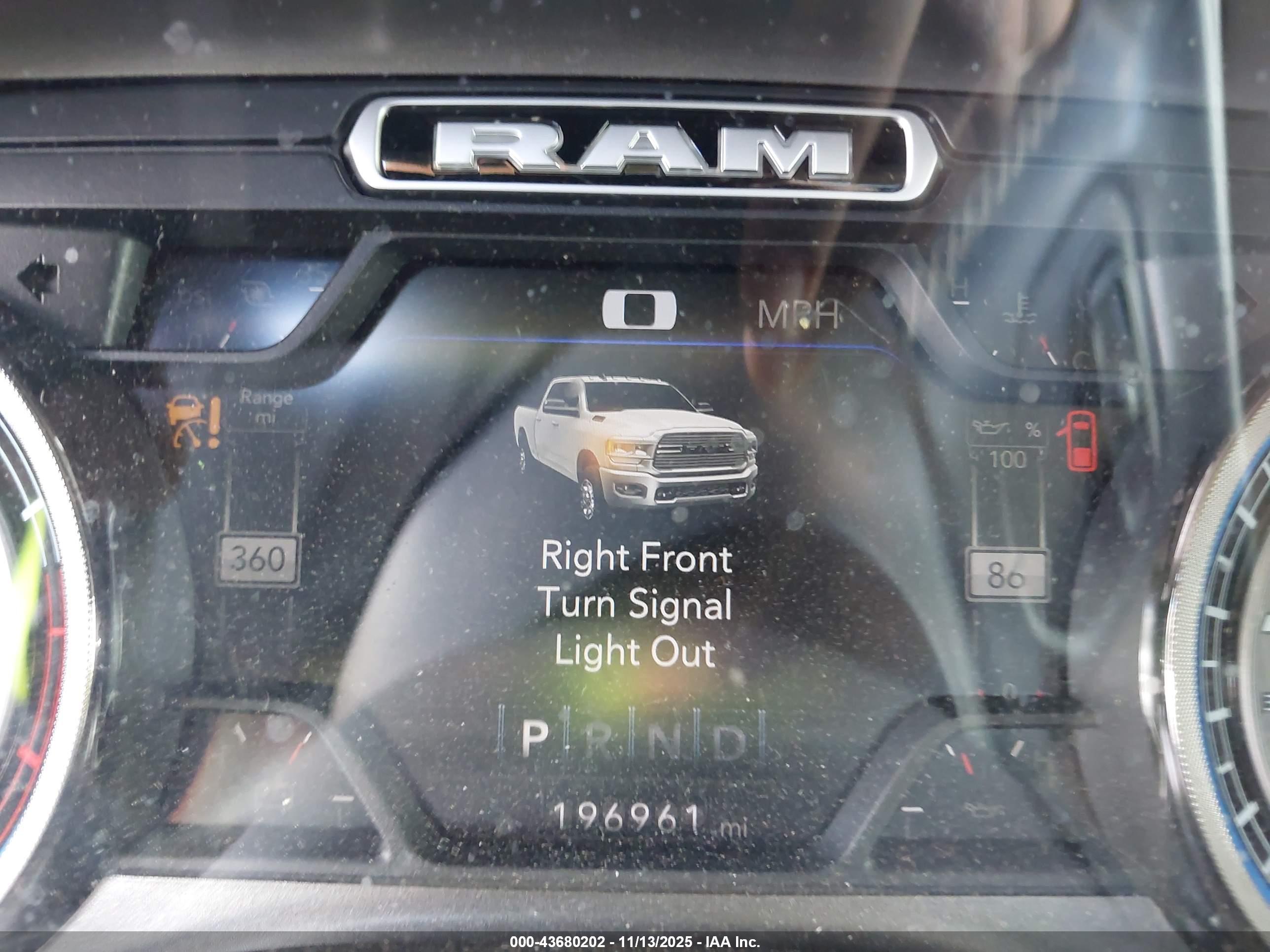 RAM 2500 image 7