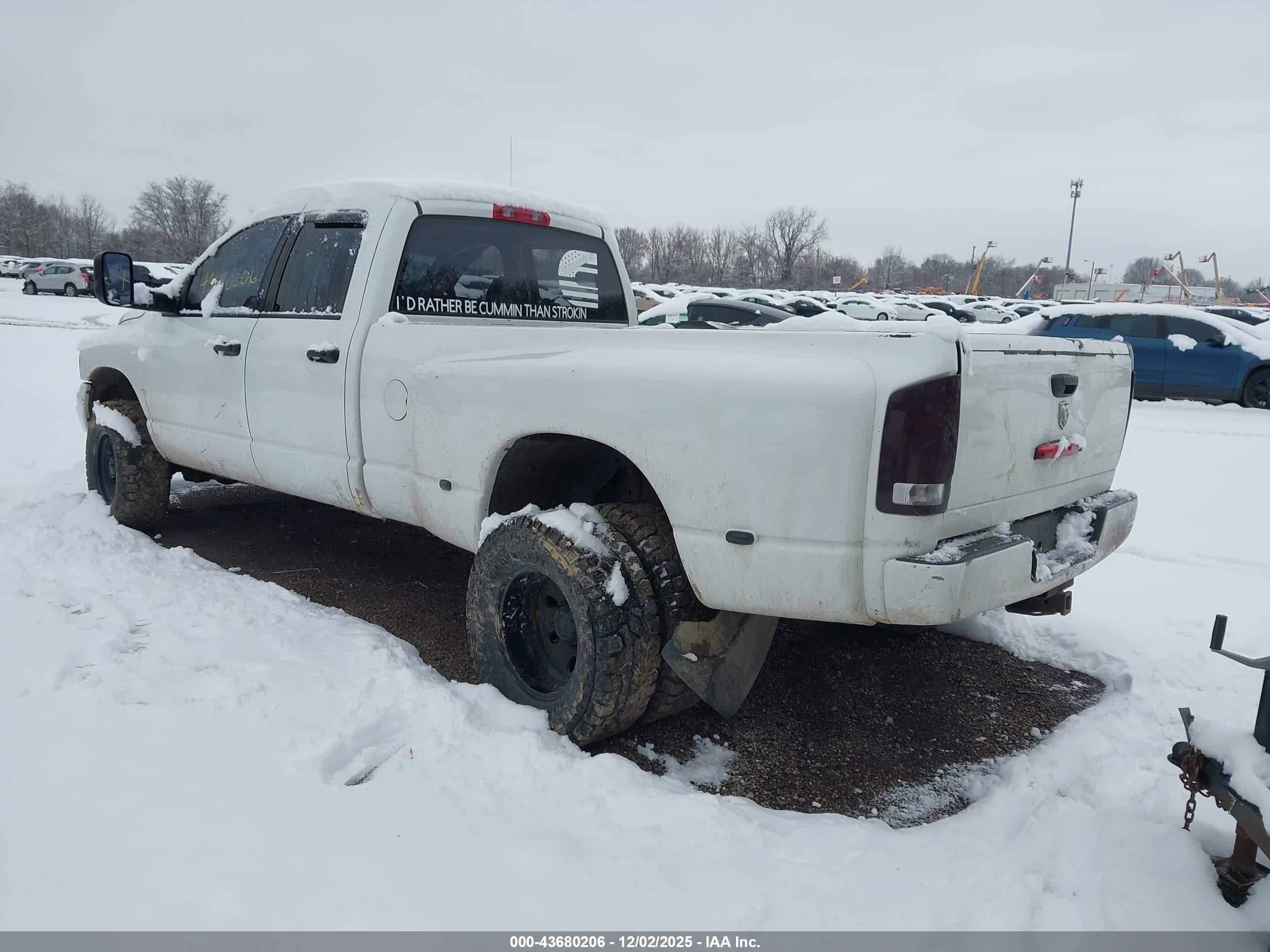 DODGE RAM image 3