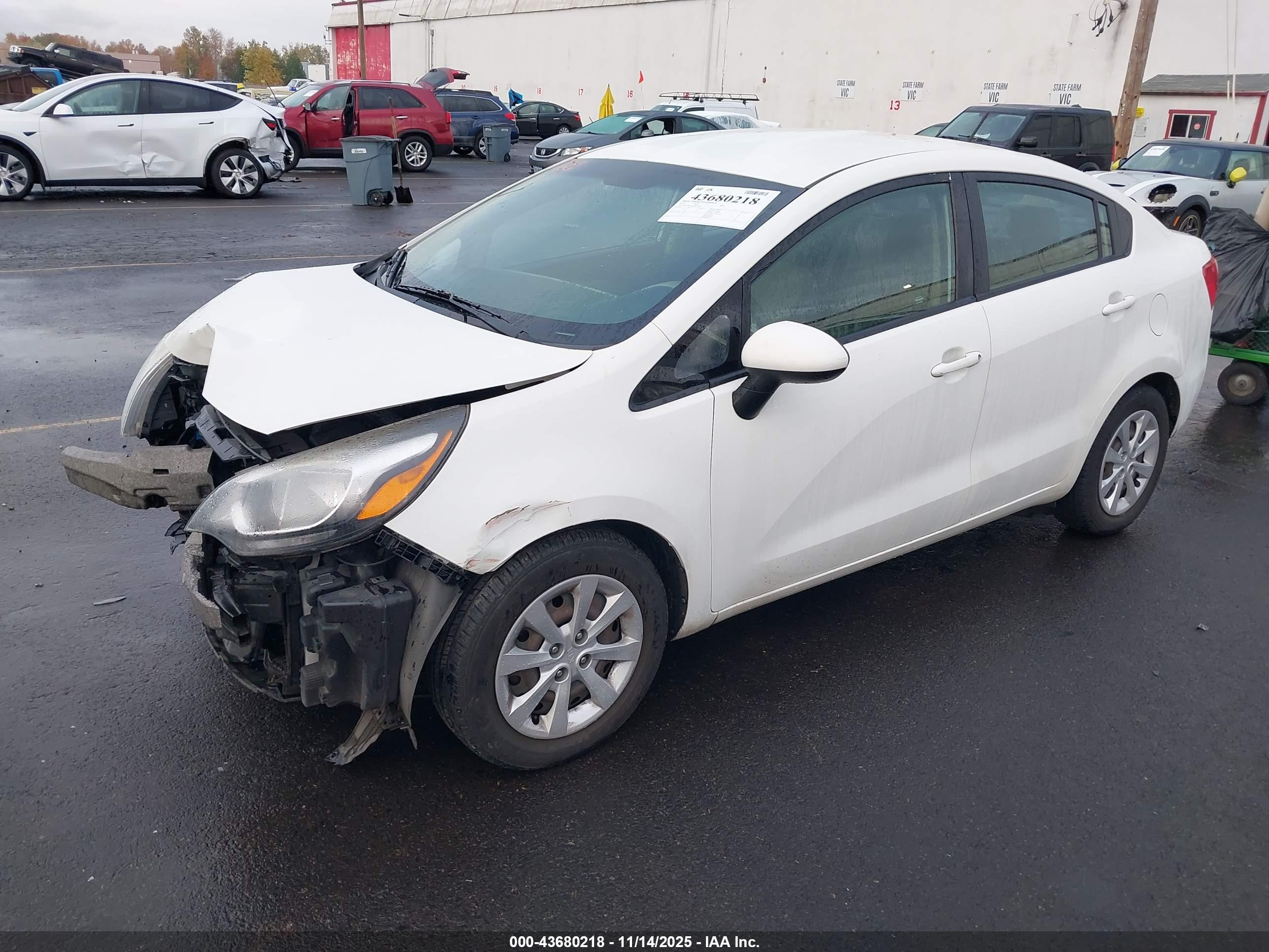 KIA RIO image 2