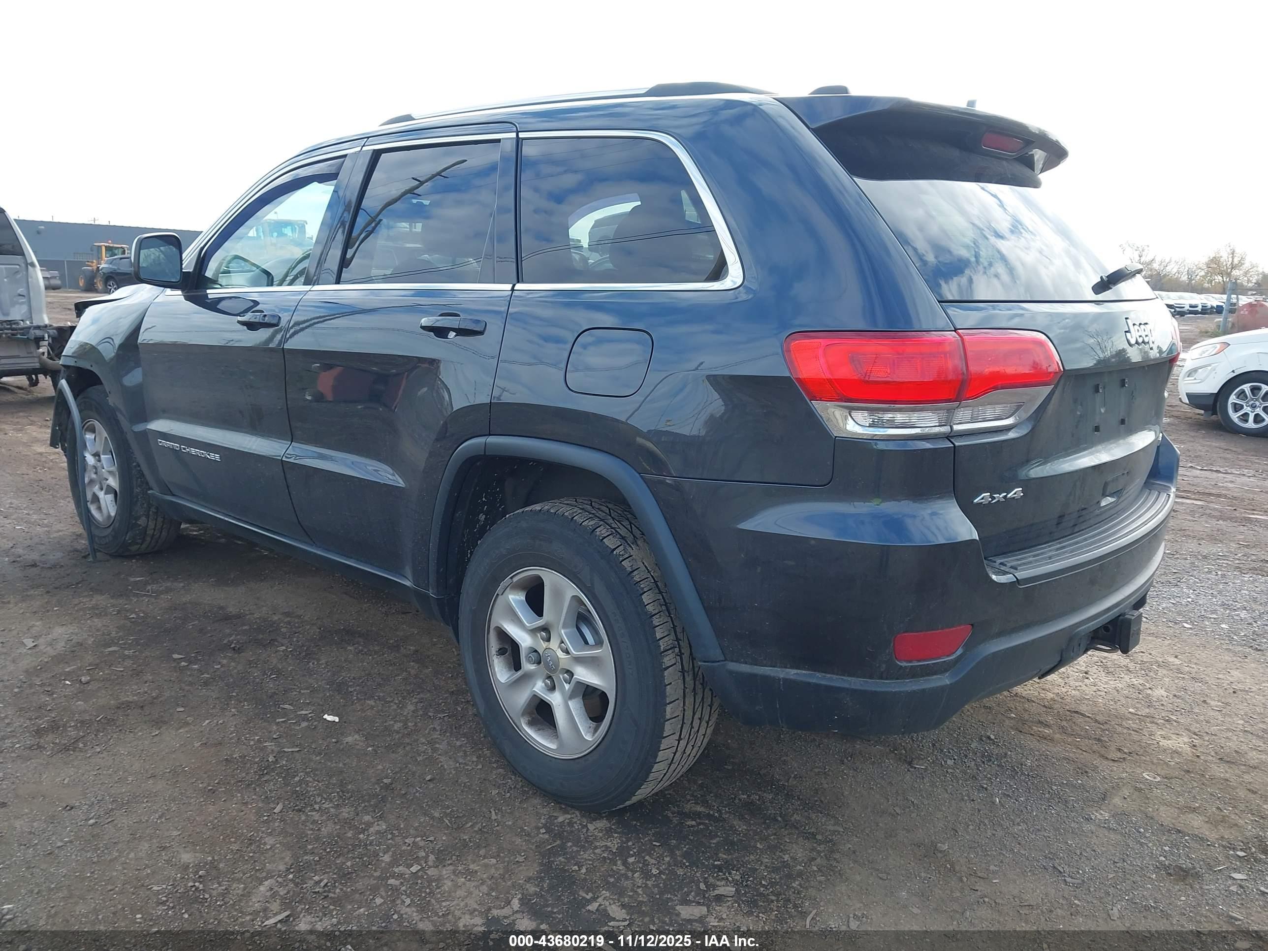JEEP GRAND image 3
