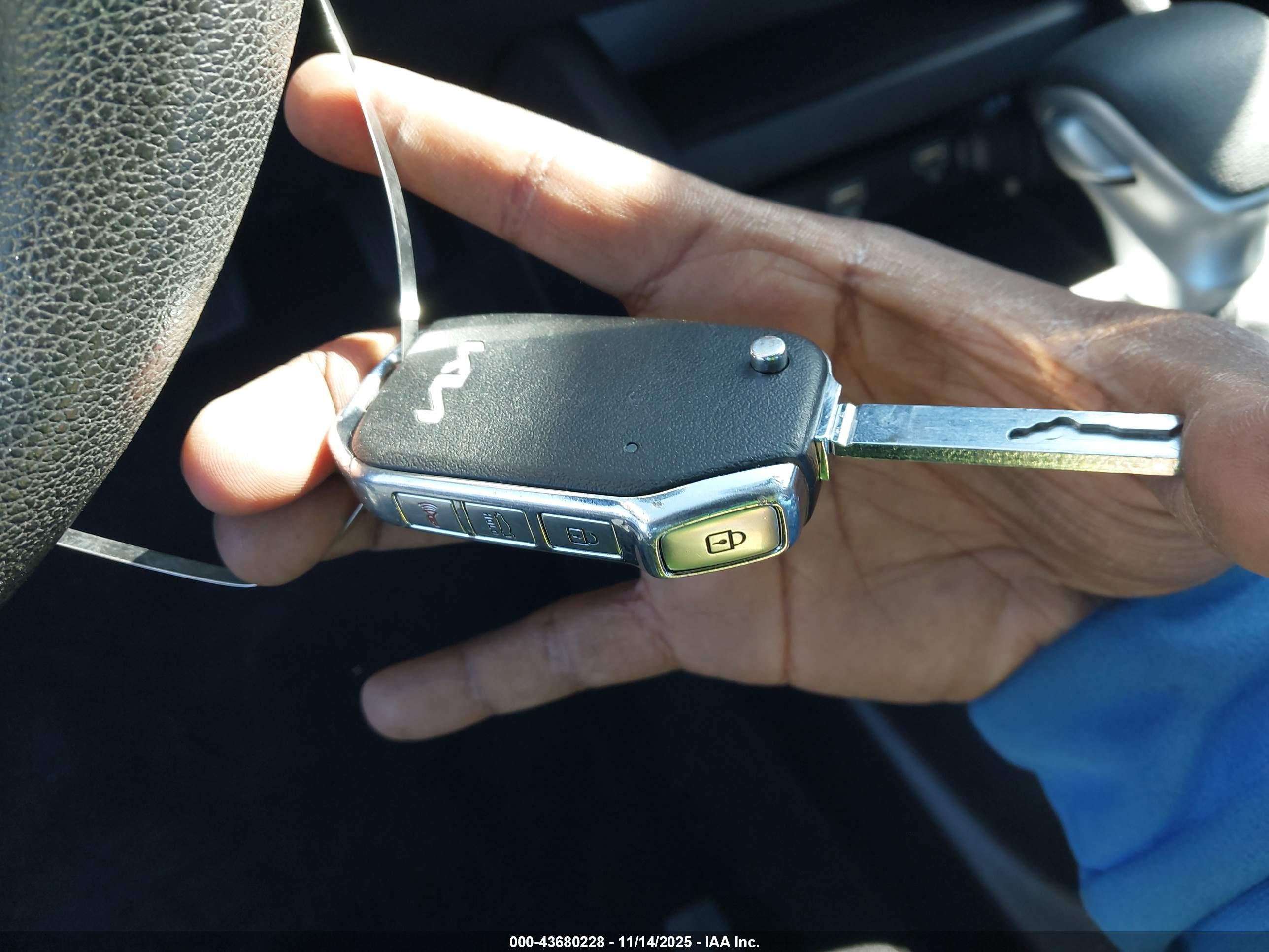 KIA FORTE image 11