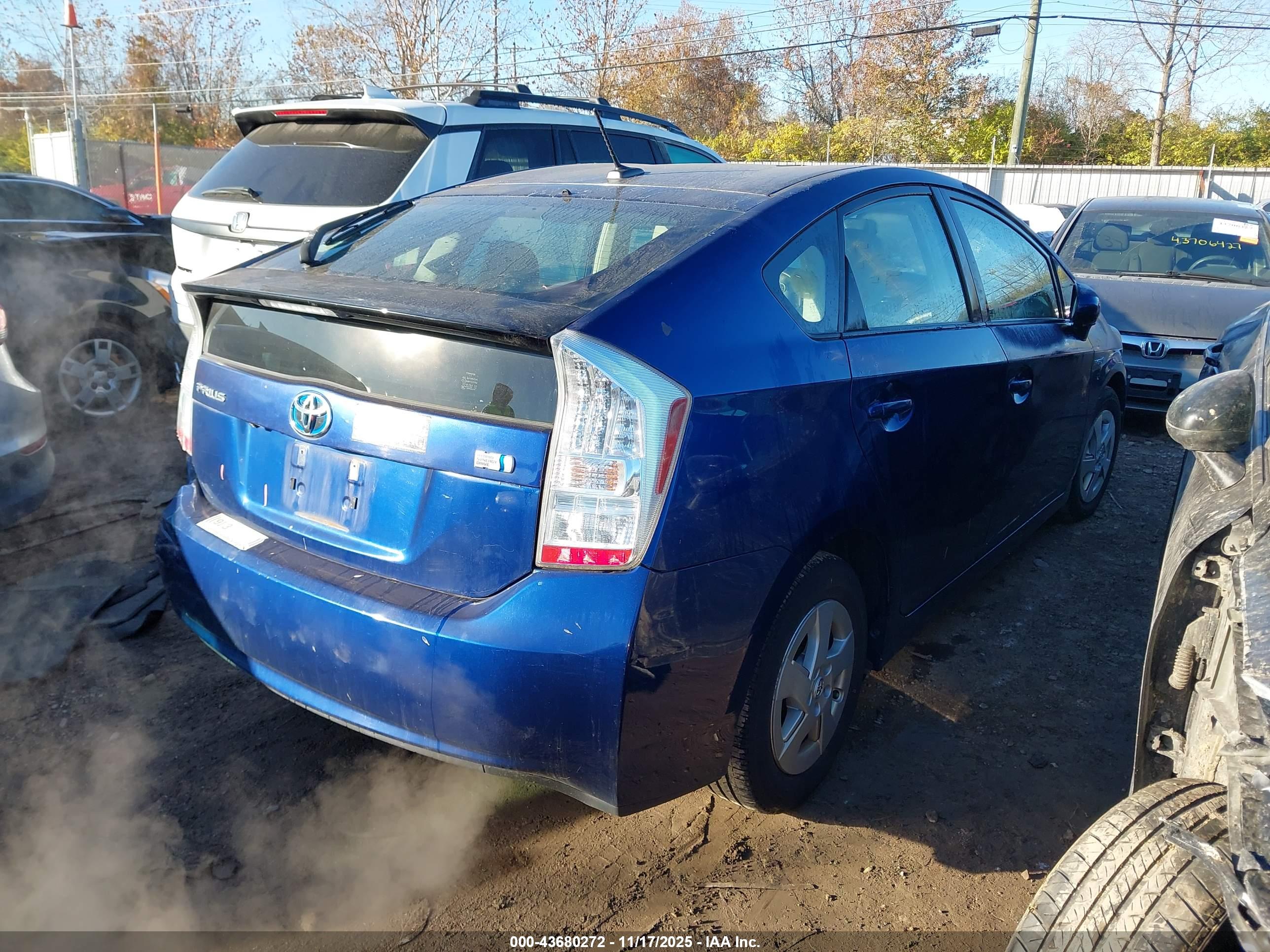 TOYOTA PRIUS image 4